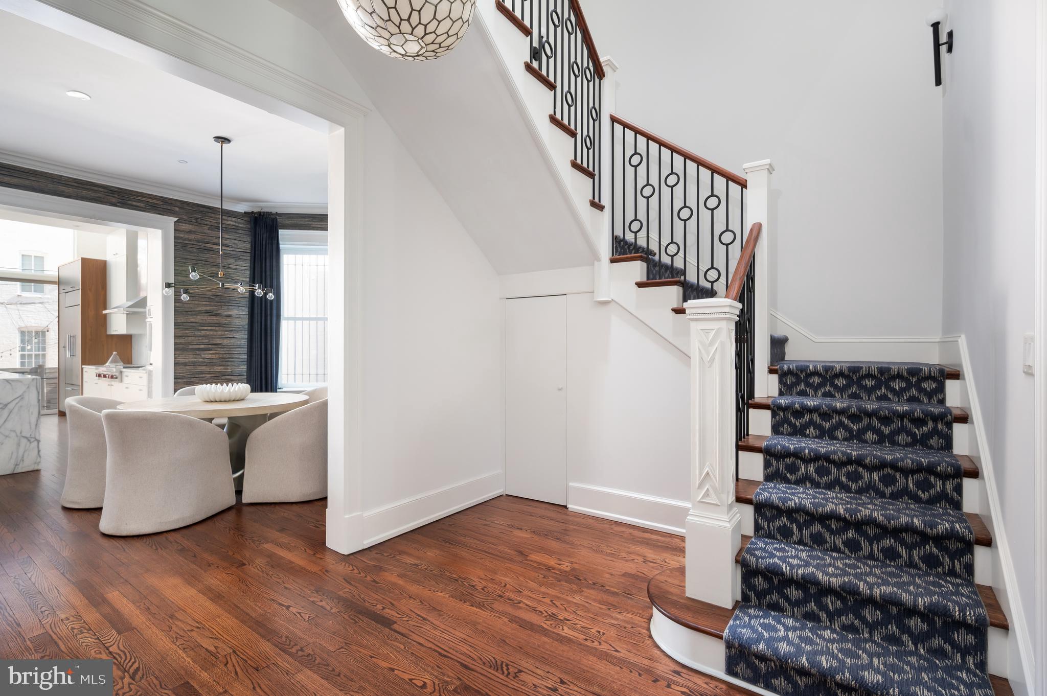 DUPONT CIRCLE - Residential