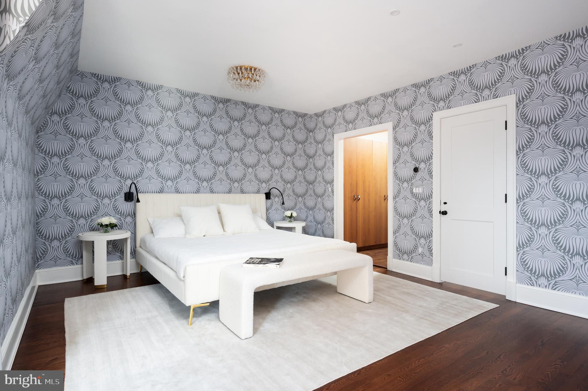 DUPONT CIRCLE - Residential