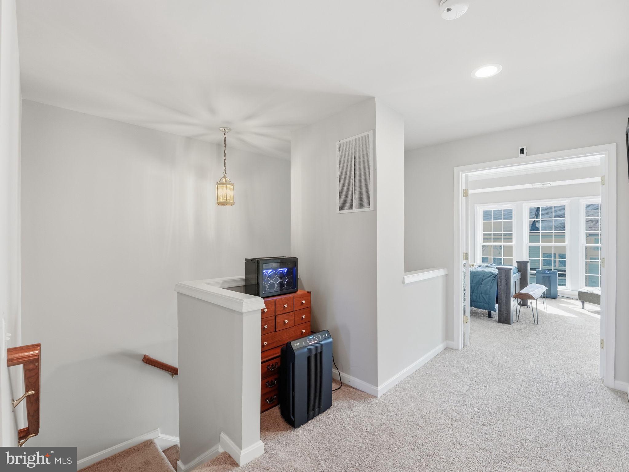 LAUREL HILL LANDBAY - Residential