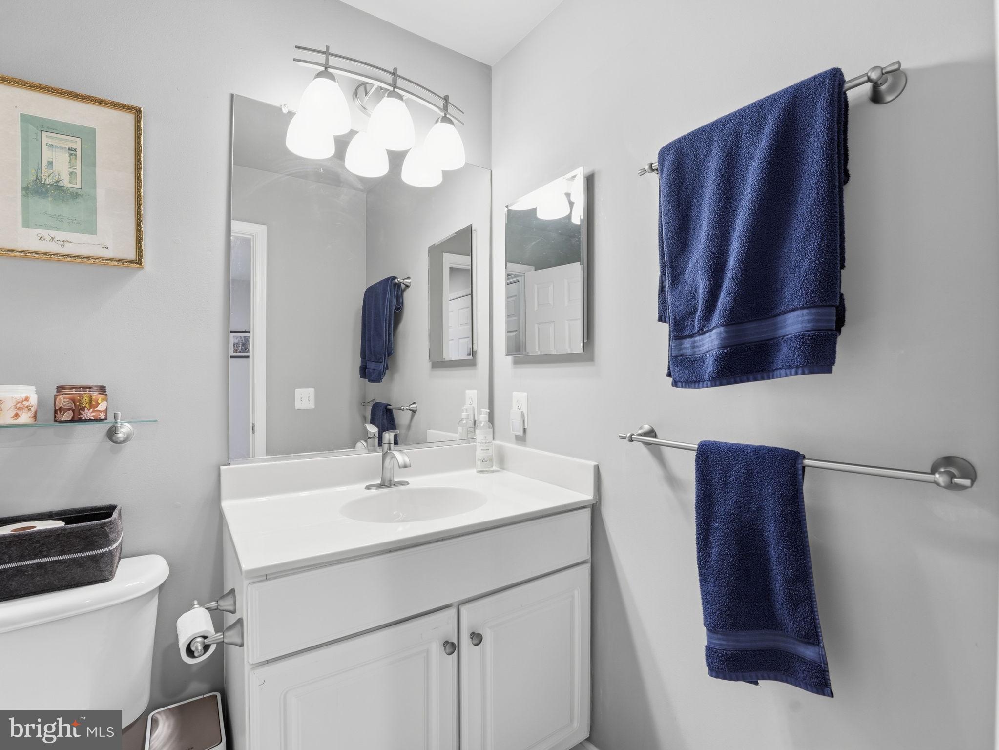 LAUREL HILL LANDBAY - Residential