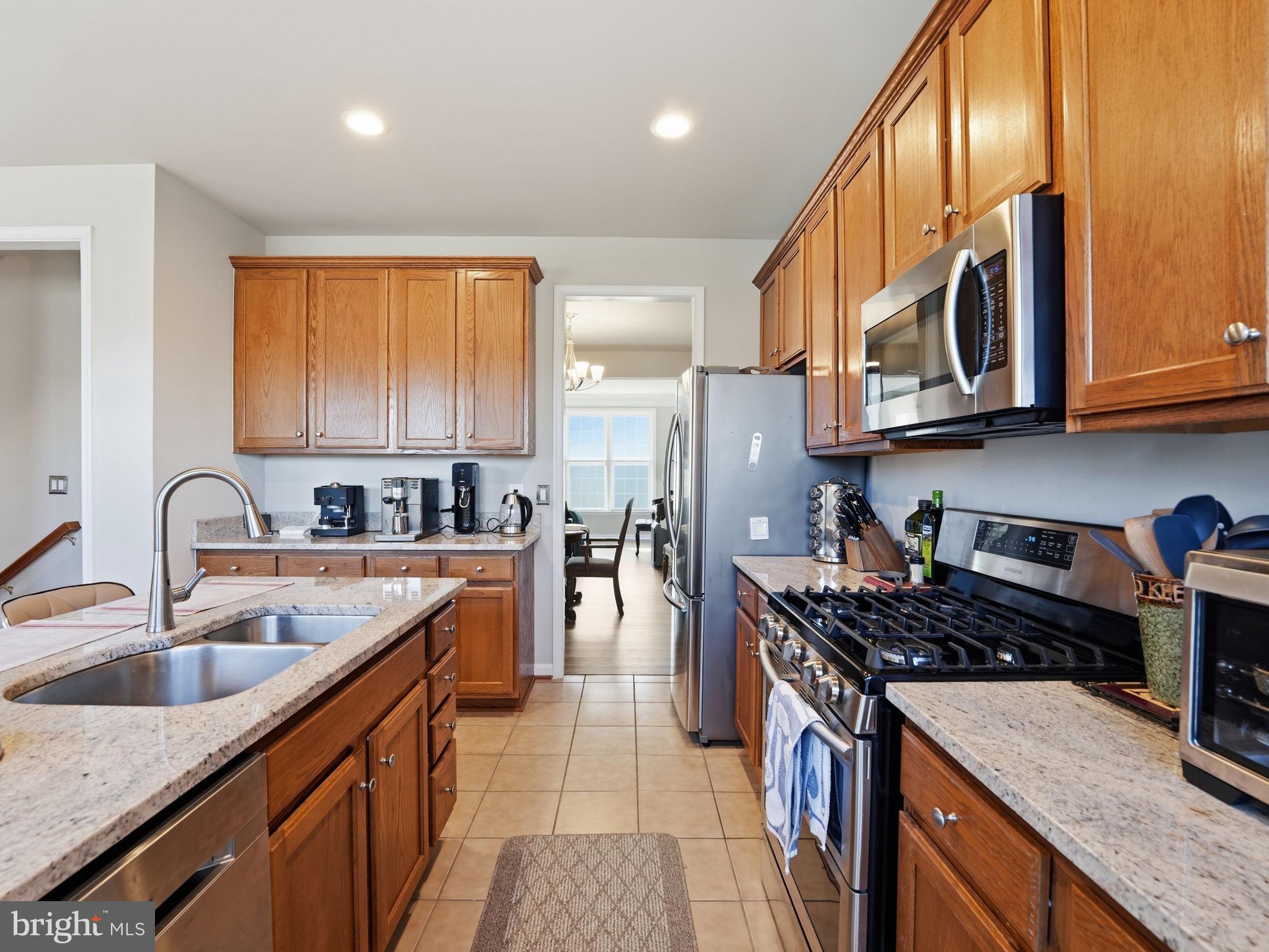 LAUREL HILL LANDBAY - Residential