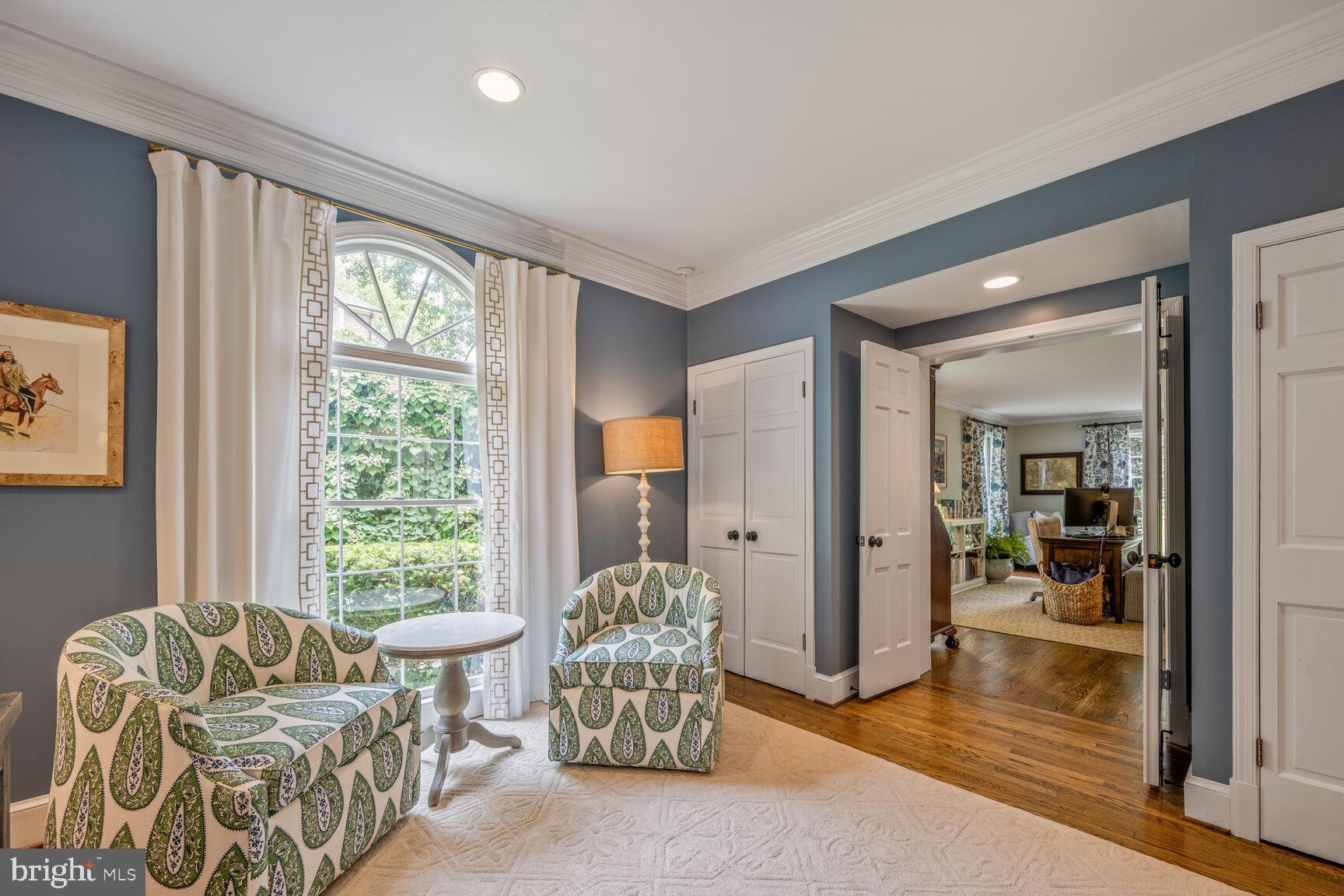 WESTMORELAND HILLS - Residential