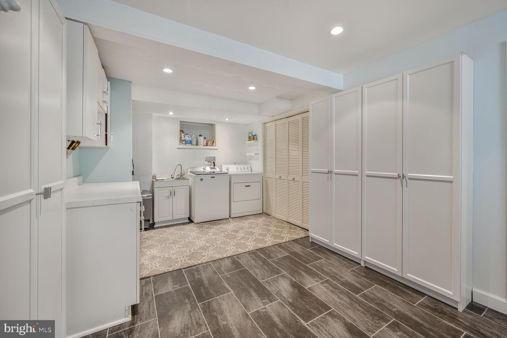 WESTMORELAND HILLS - Residential