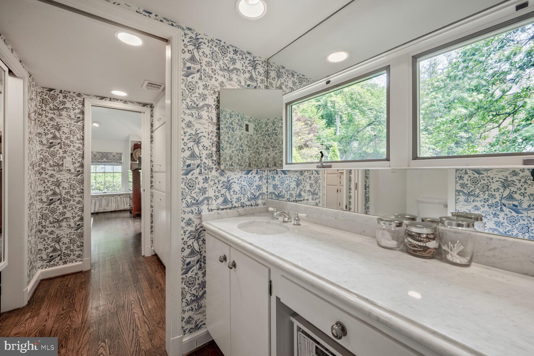 WESTMORELAND HILLS - Residential