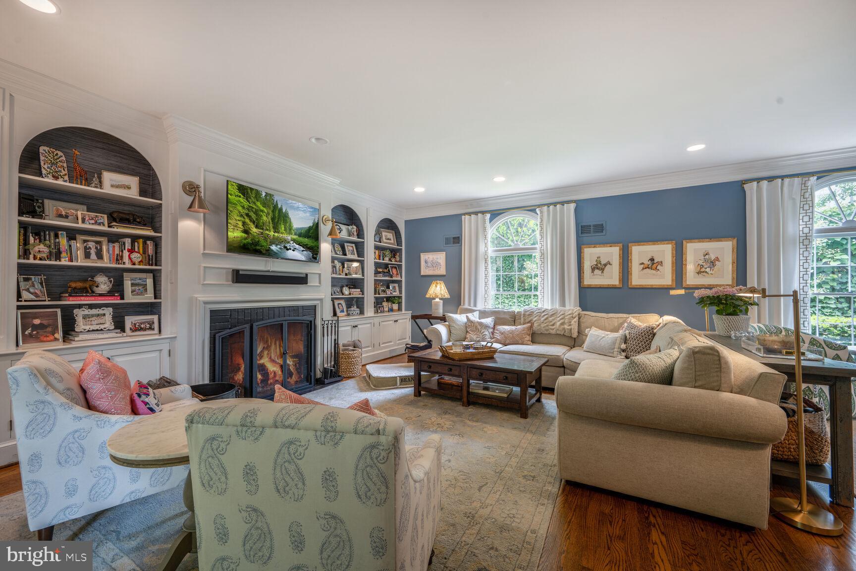 WESTMORELAND HILLS - Residential