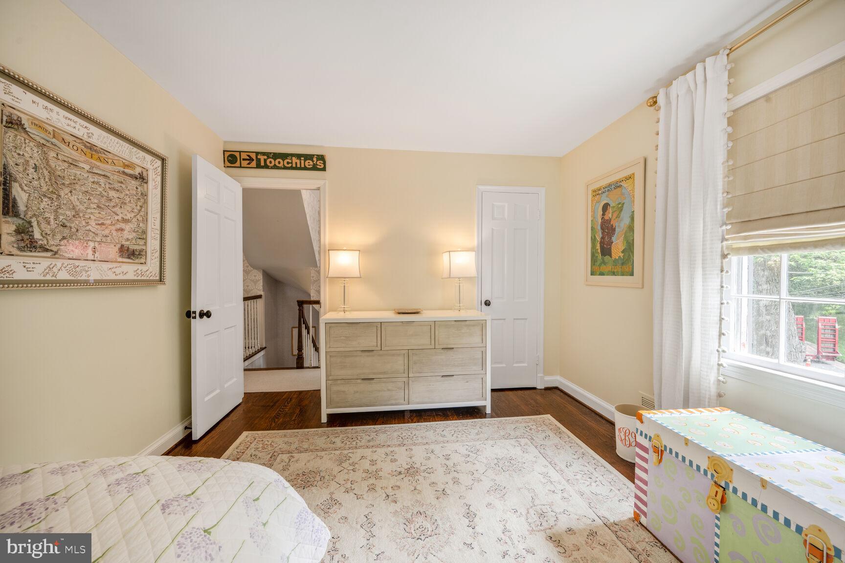 WESTMORELAND HILLS - Residential