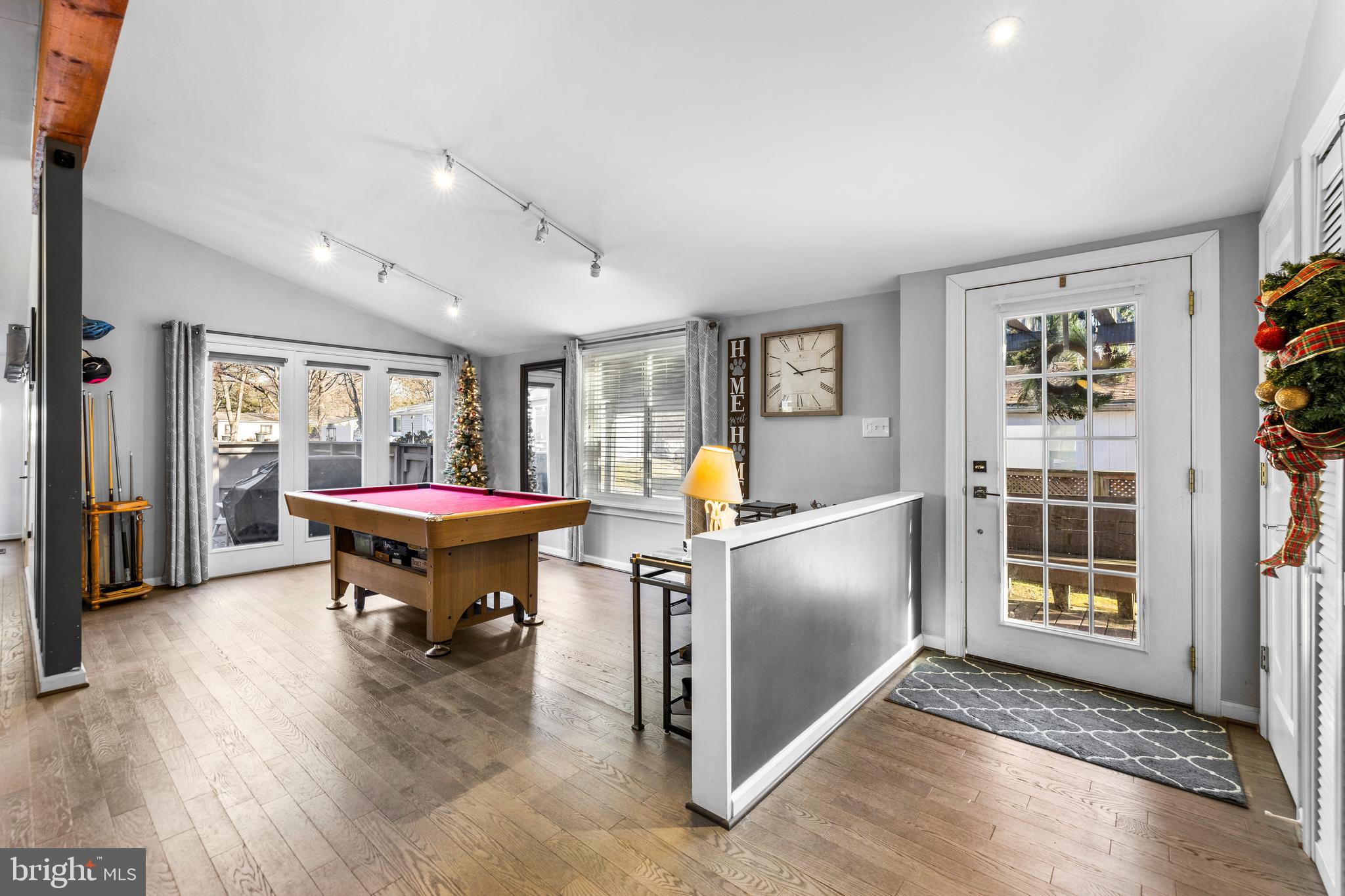 STEVENS FOREST - Residential