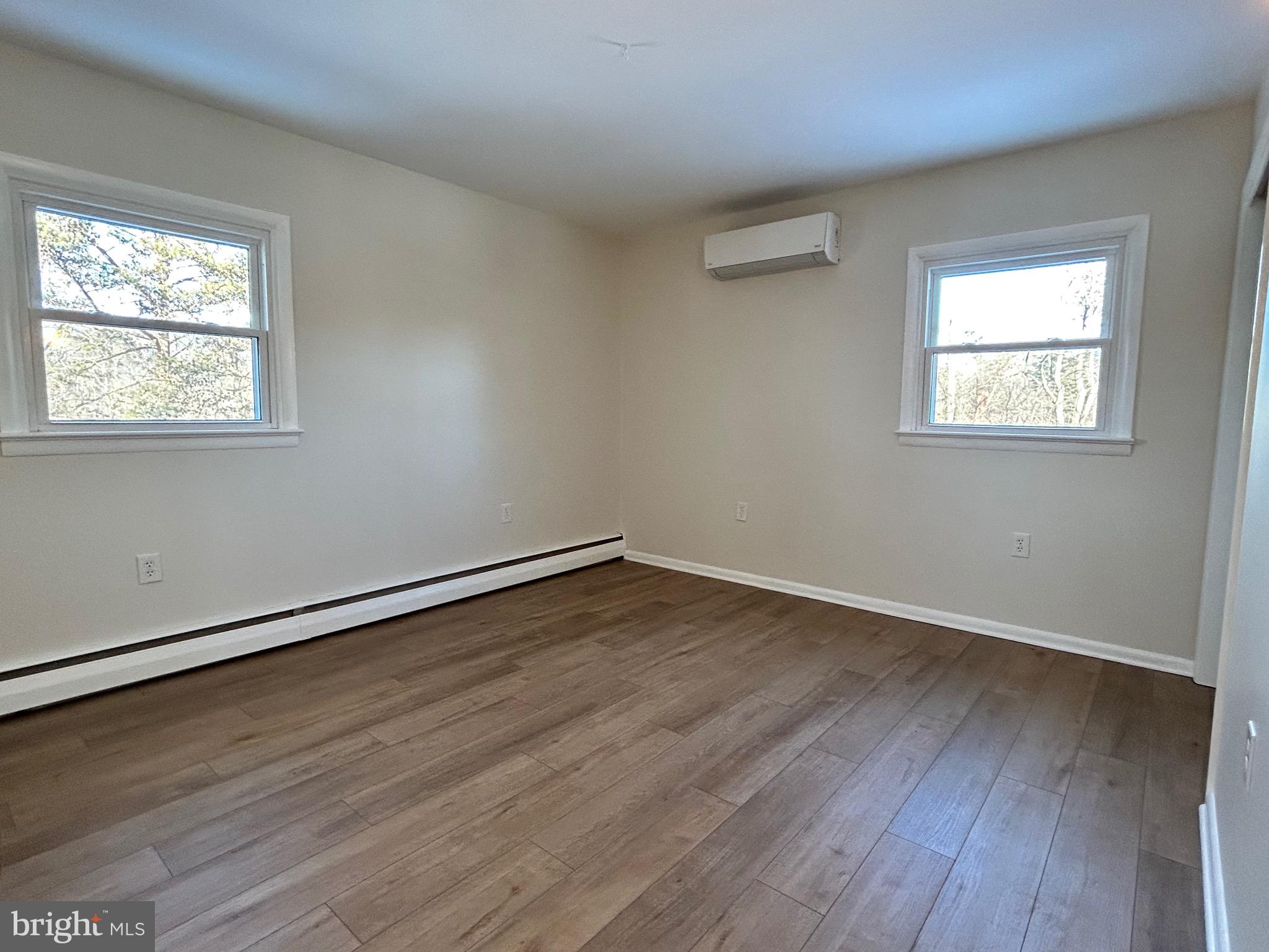 RIVERVIEW - Residential