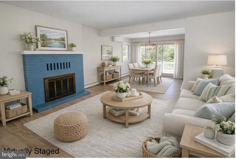 RIVERVIEW - Residential