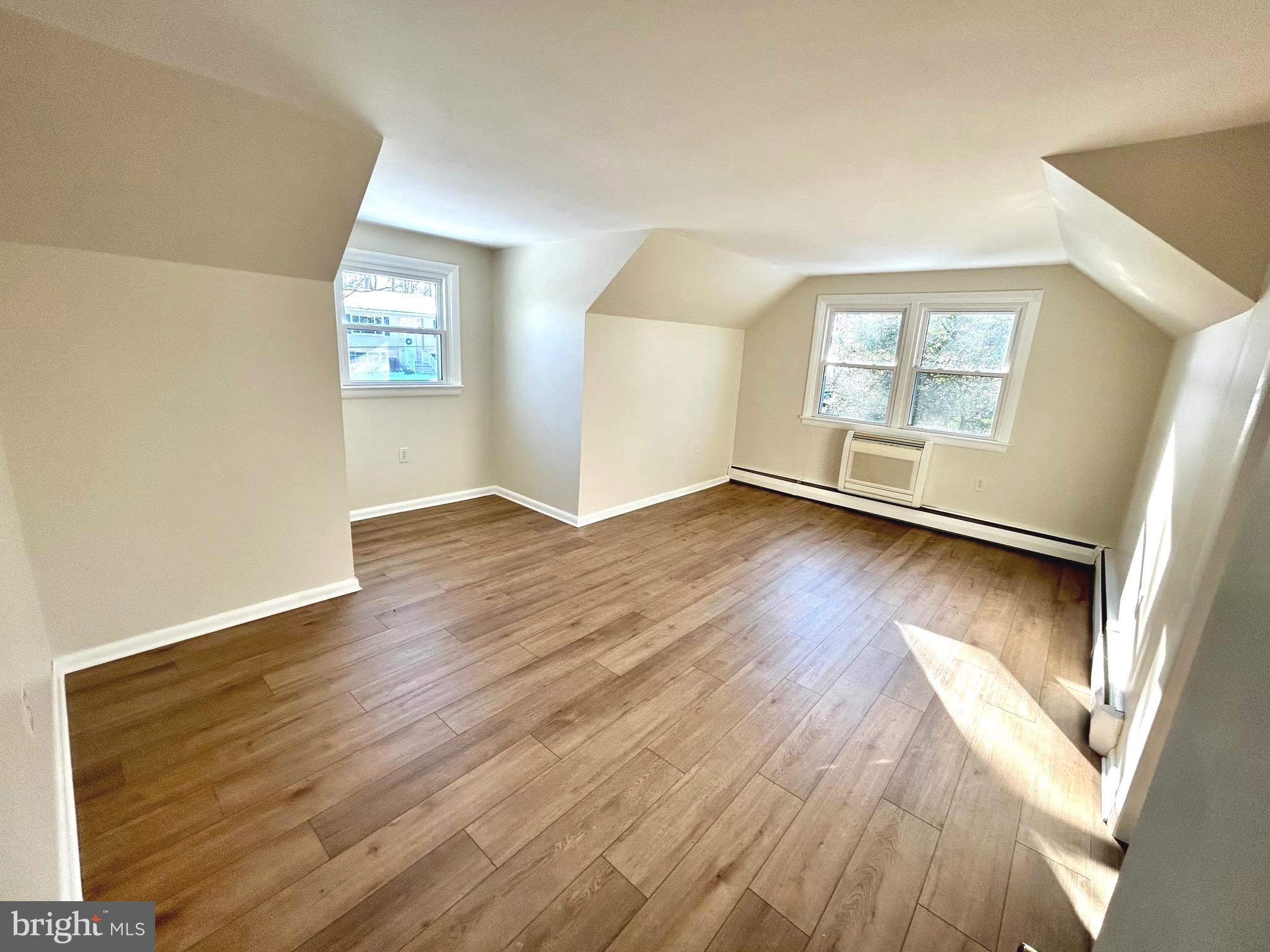 RIVERVIEW - Residential