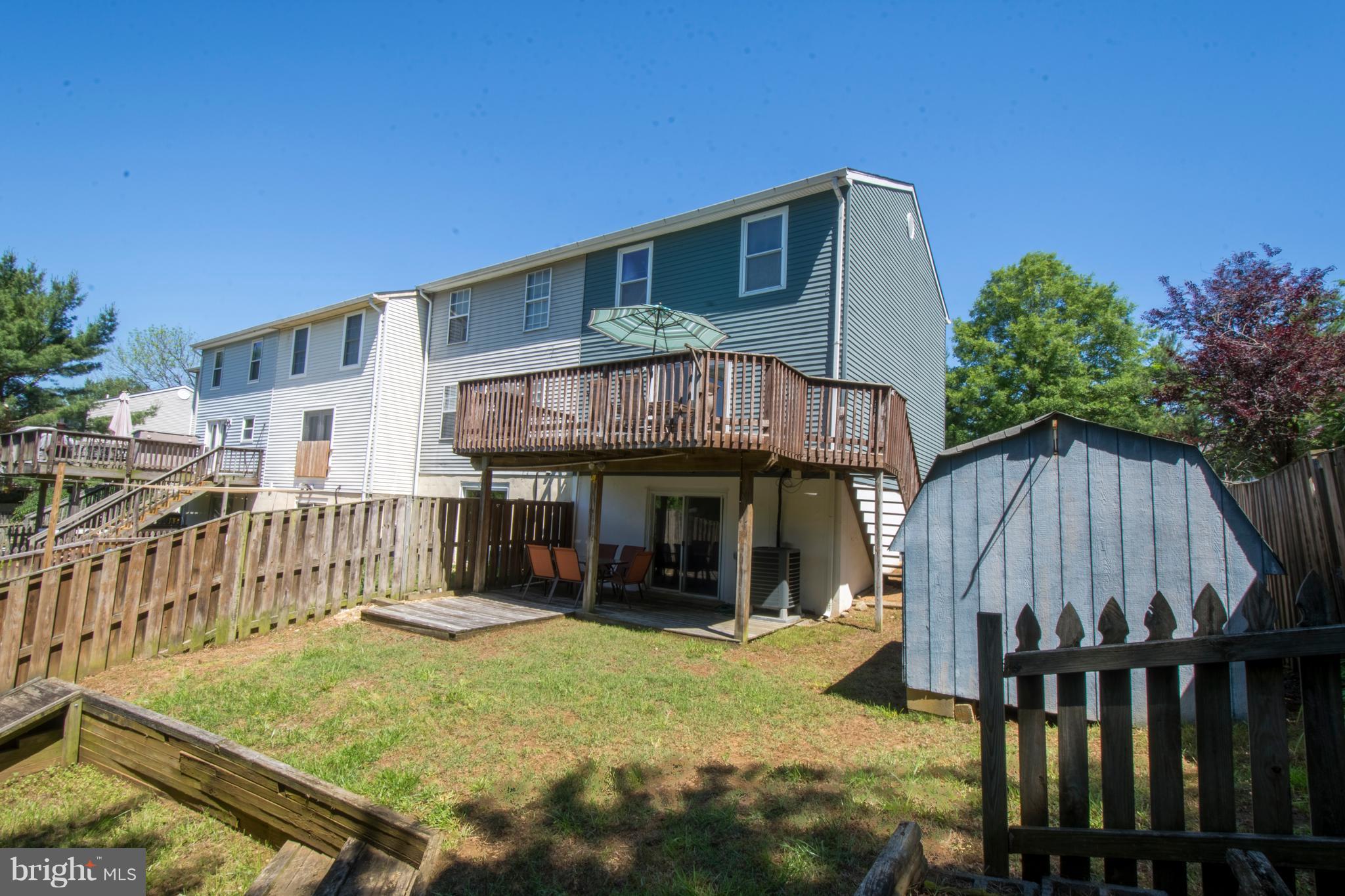 WHISPERING WOODS - Residential