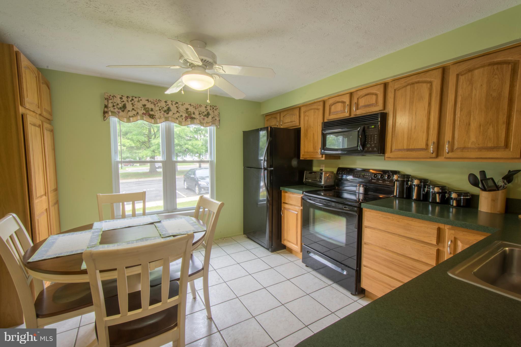 WHISPERING WOODS - Residential