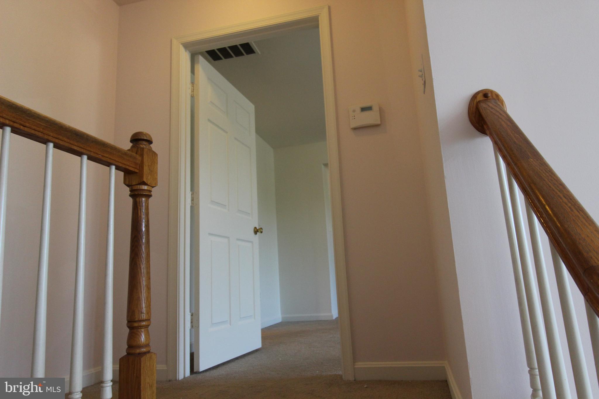 FIVE OAKS ESTATES - Residential Lease