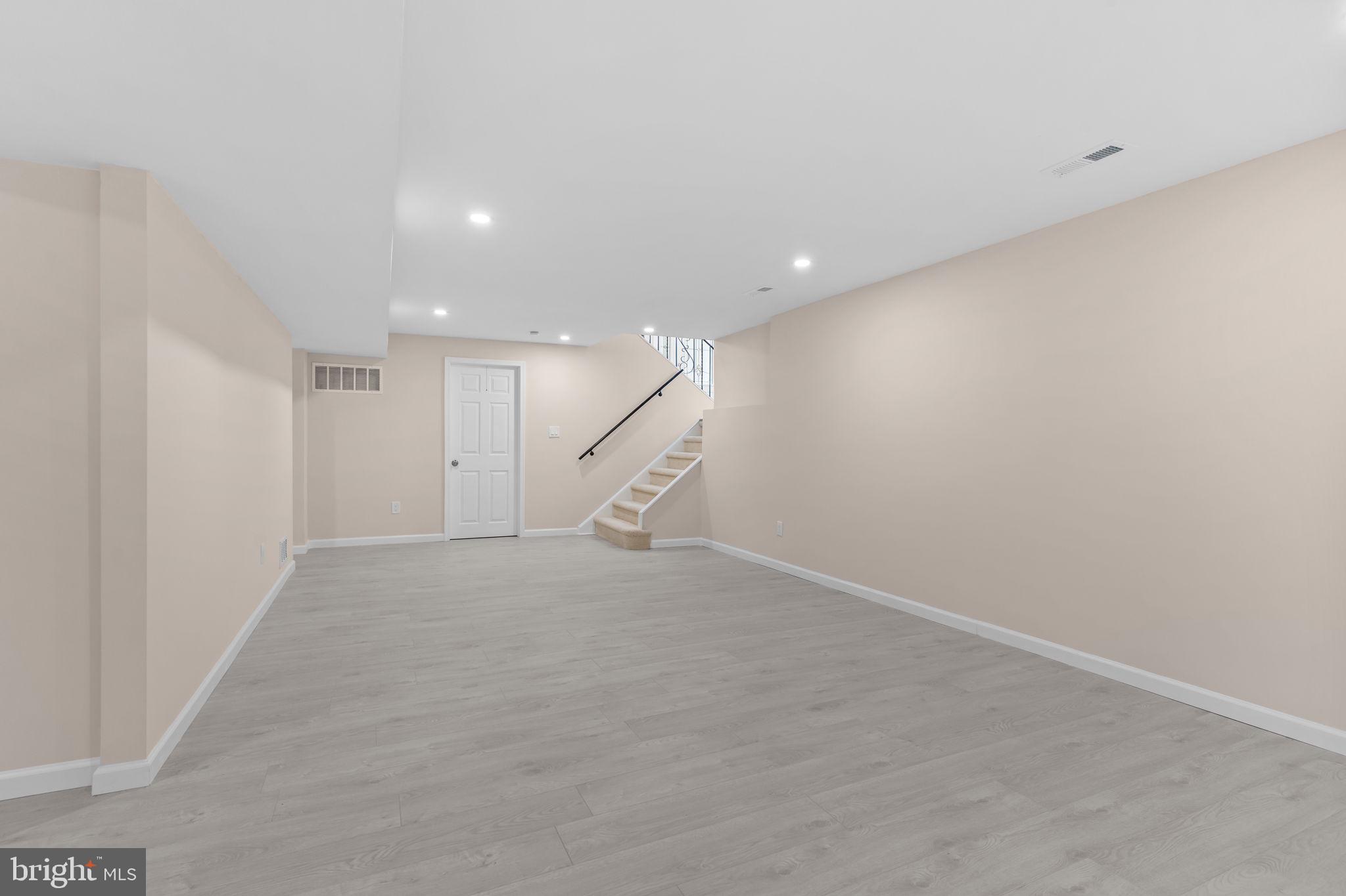 BRIDGETOWN KNOLL - Residential