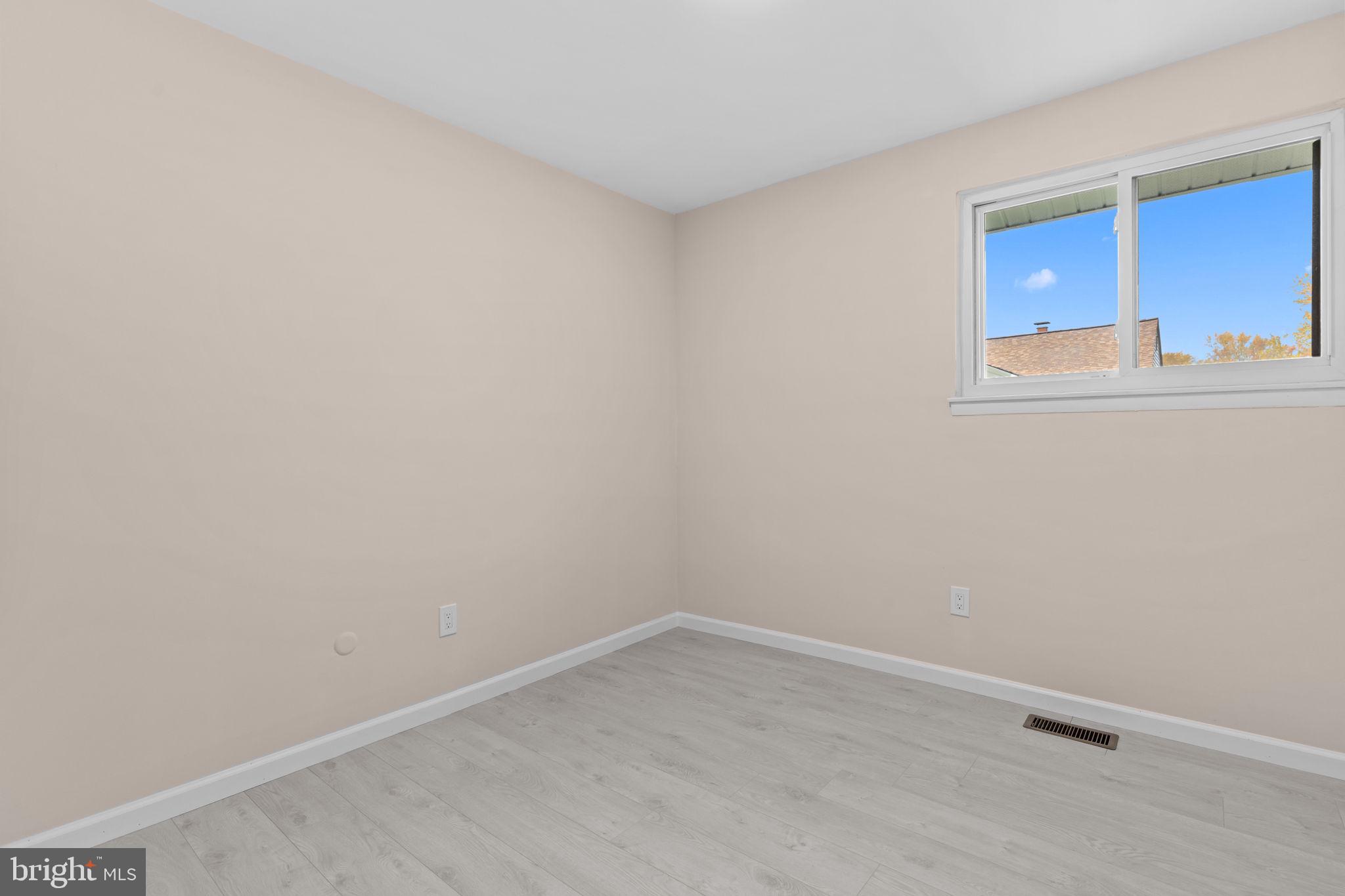 BRIDGETOWN KNOLL - Residential