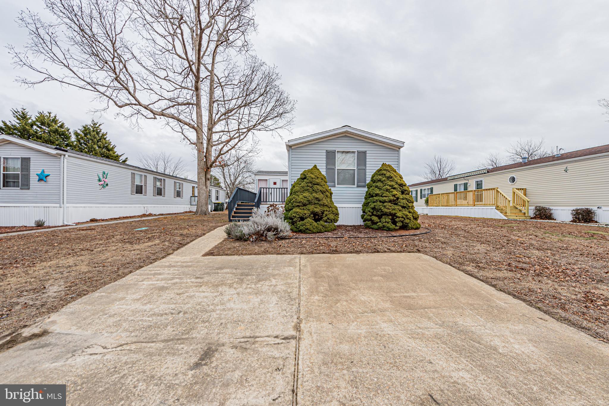 33417 HARTFORD COURT