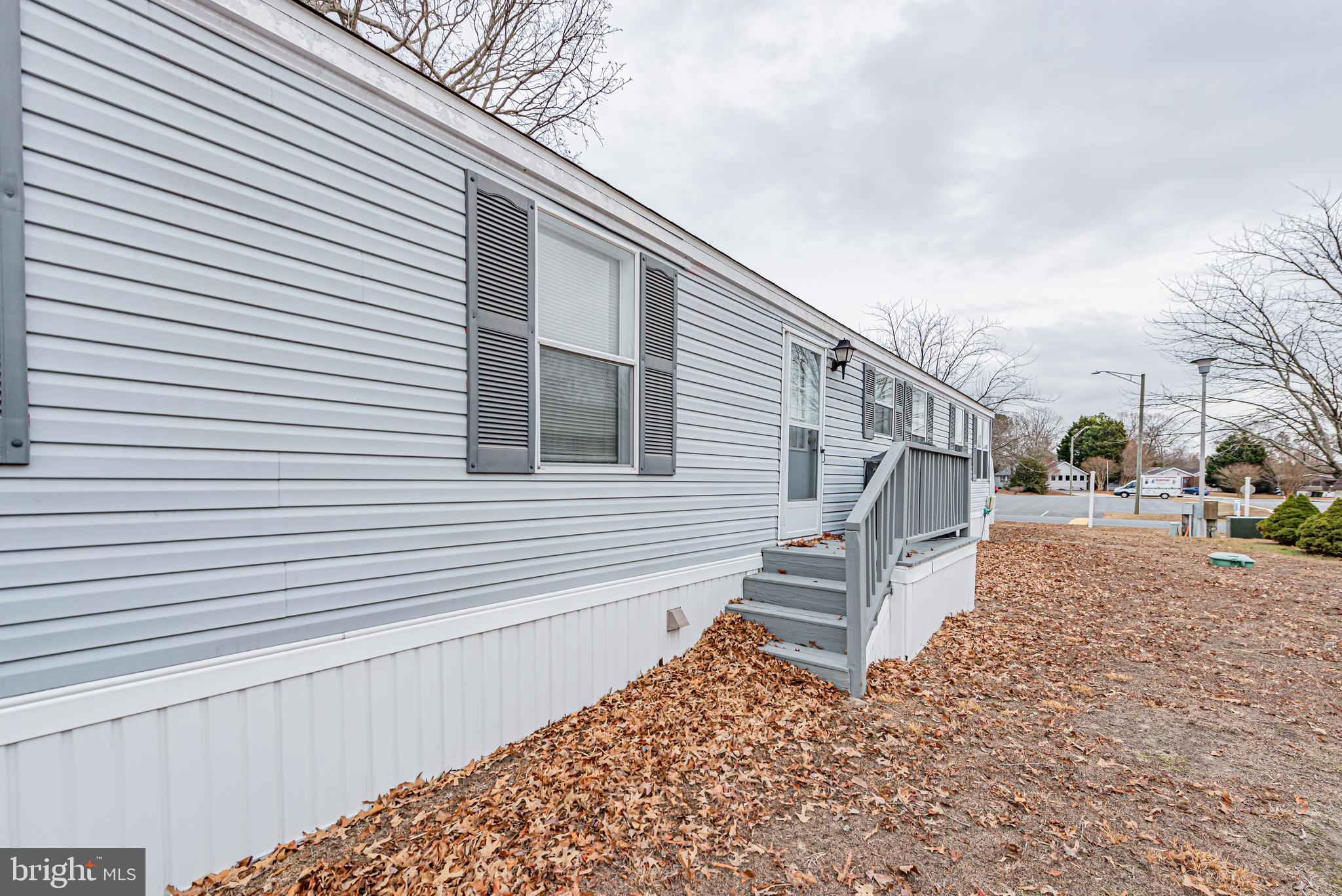 33417 HARTFORD COURT