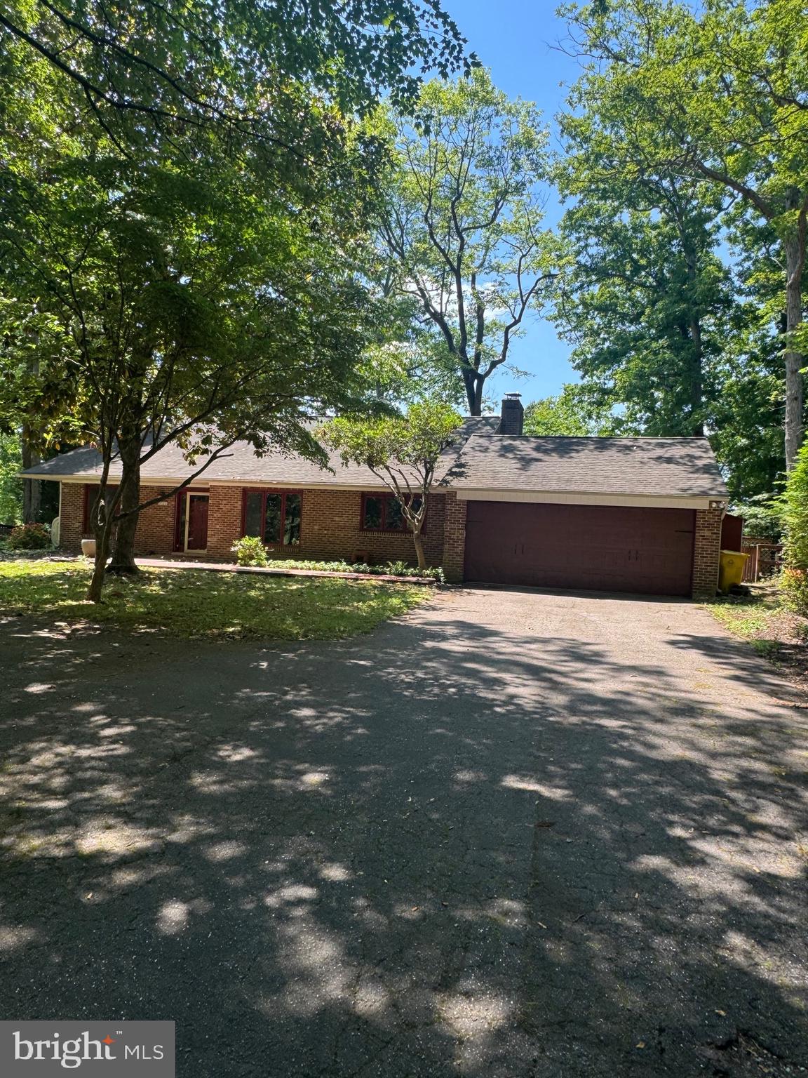 2758 BON HAVEN LANE
