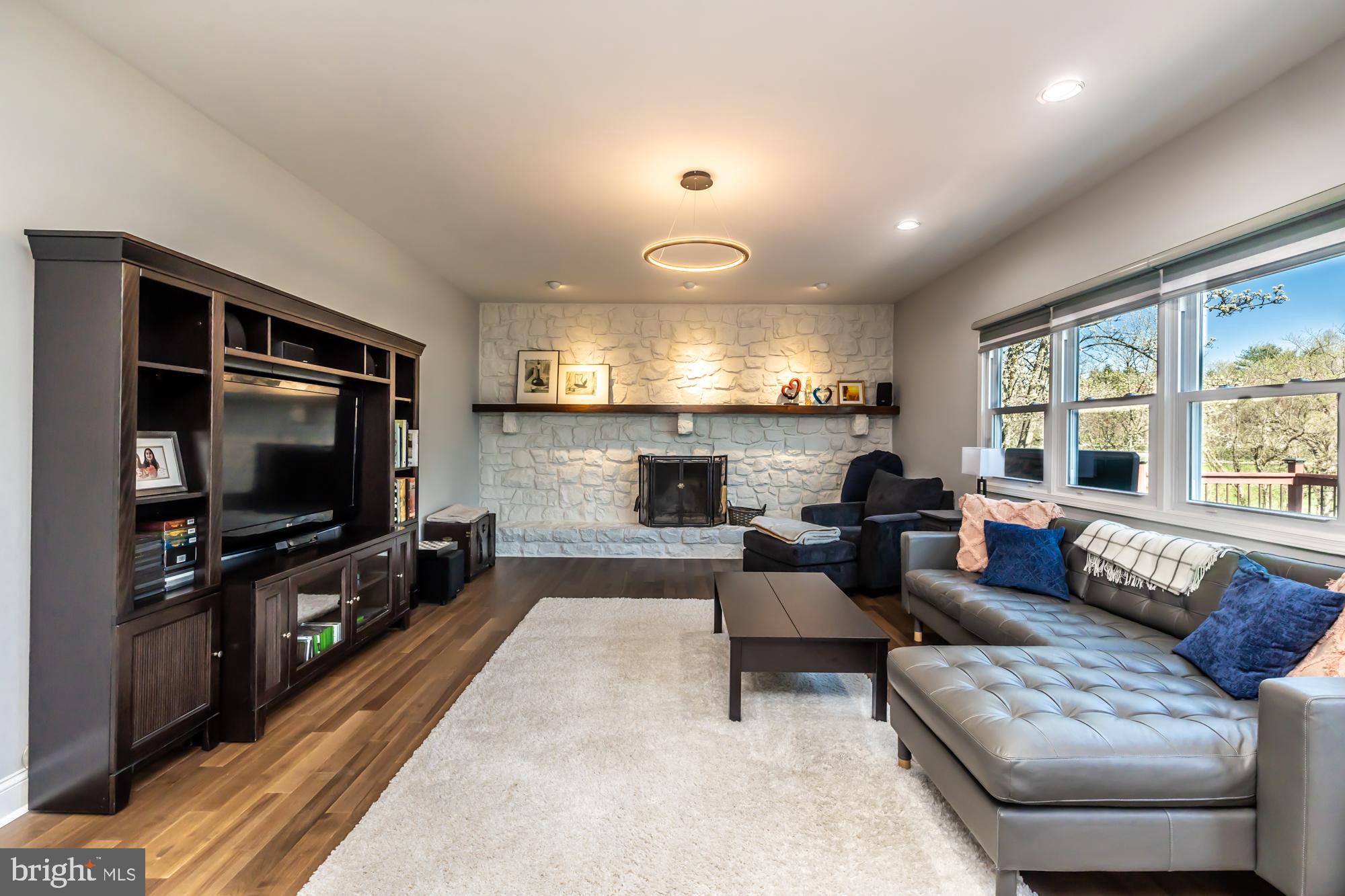 DUBLYN LEA - Residential