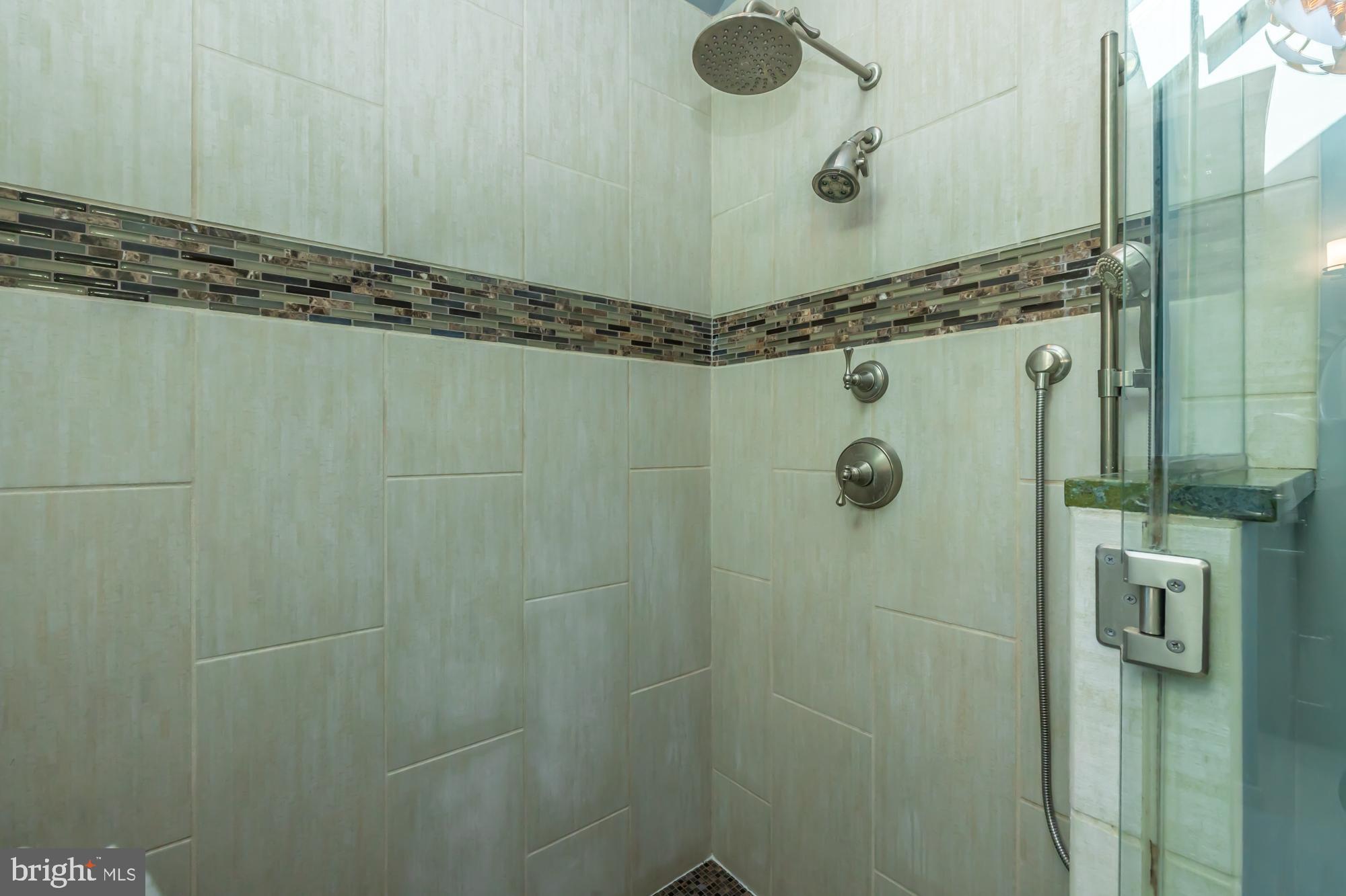 DUBLYN LEA - Residential