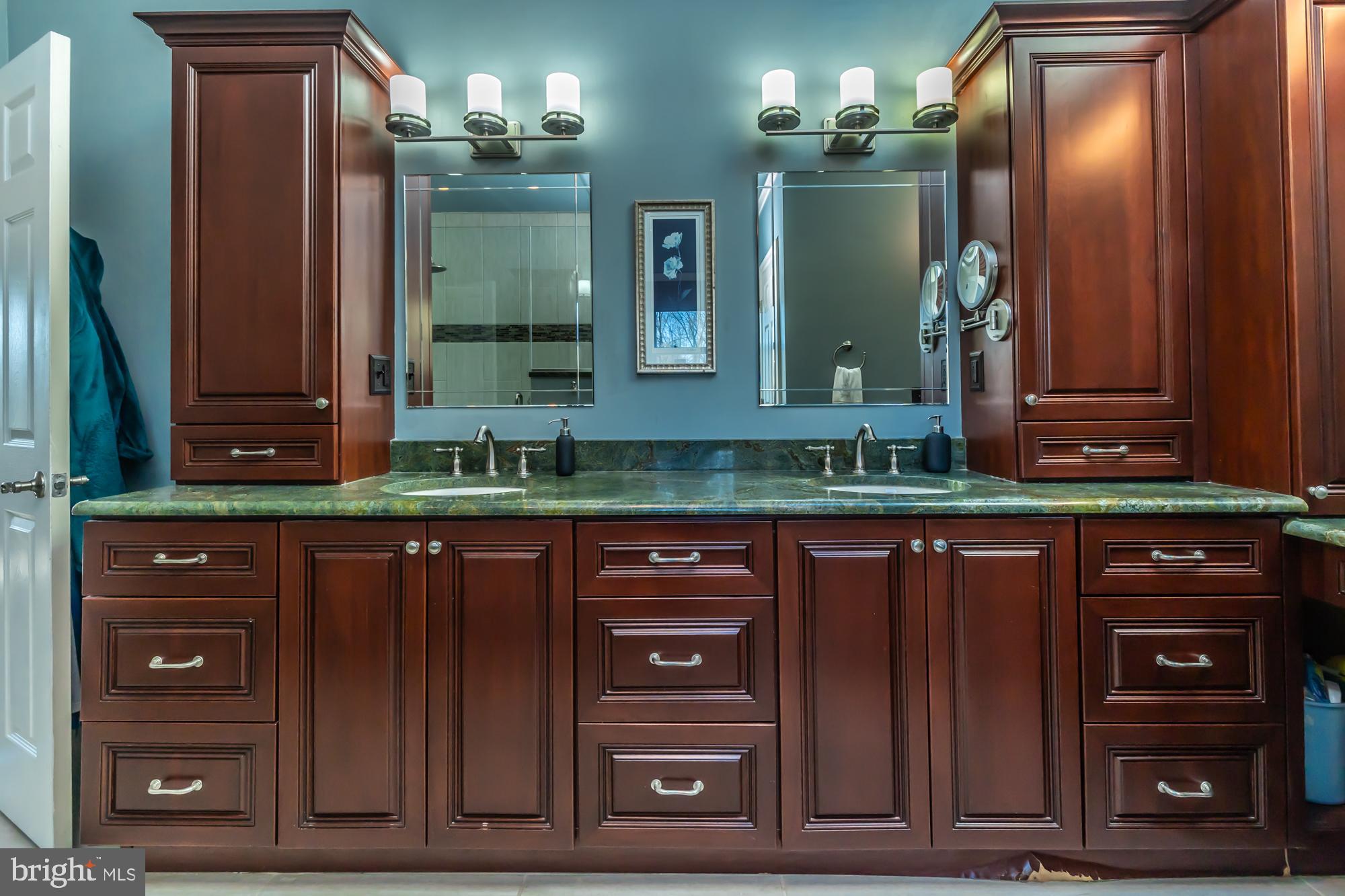 DUBLYN LEA - Residential