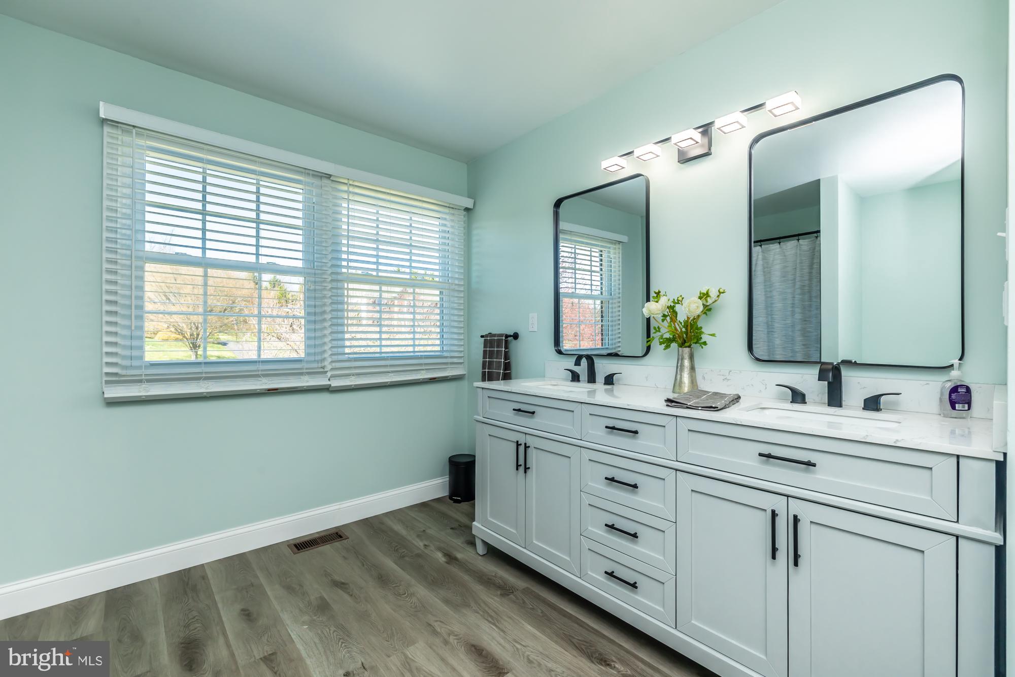 DUBLYN LEA - Residential