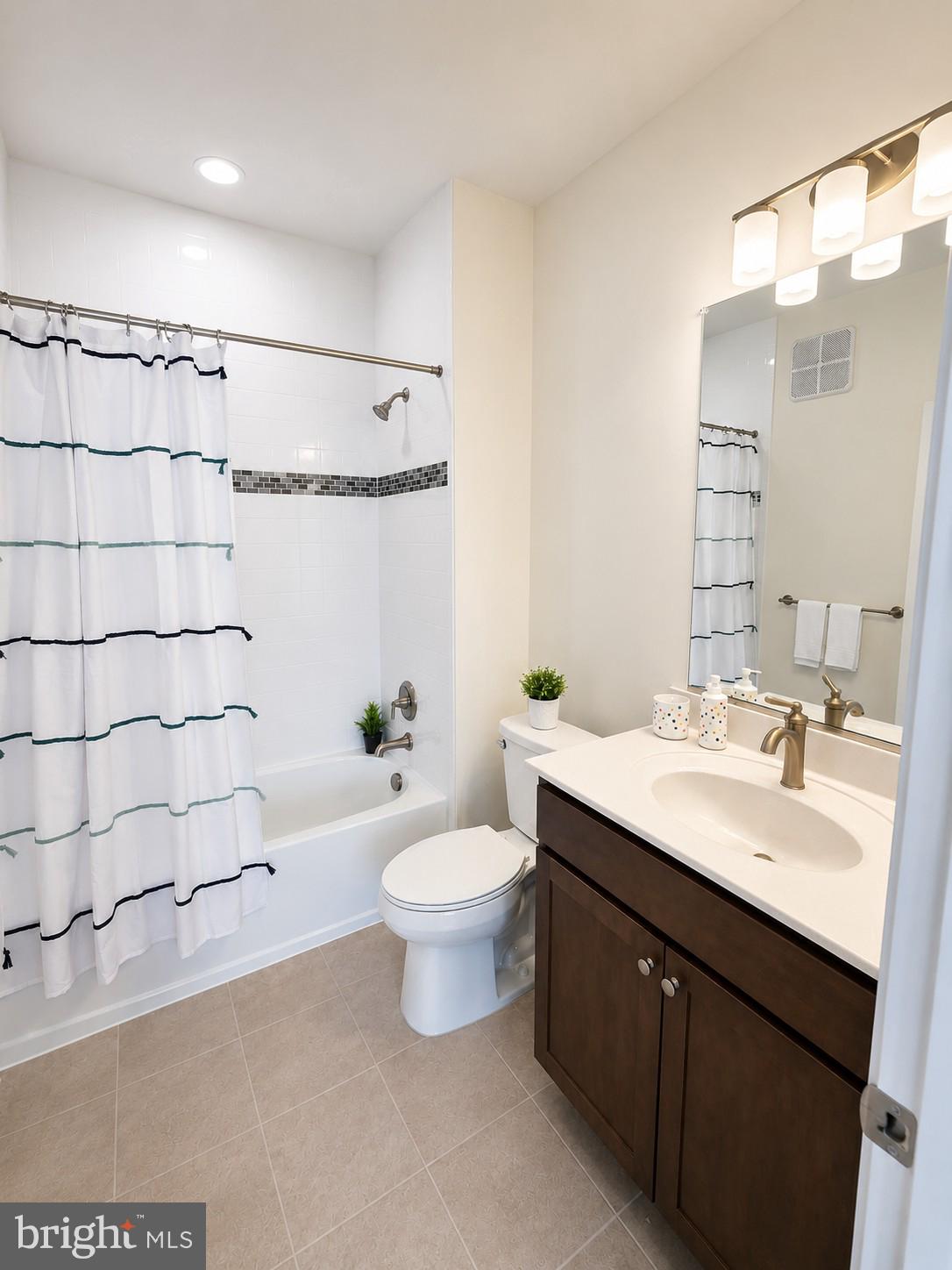 406 BOLD RULER COURT 303