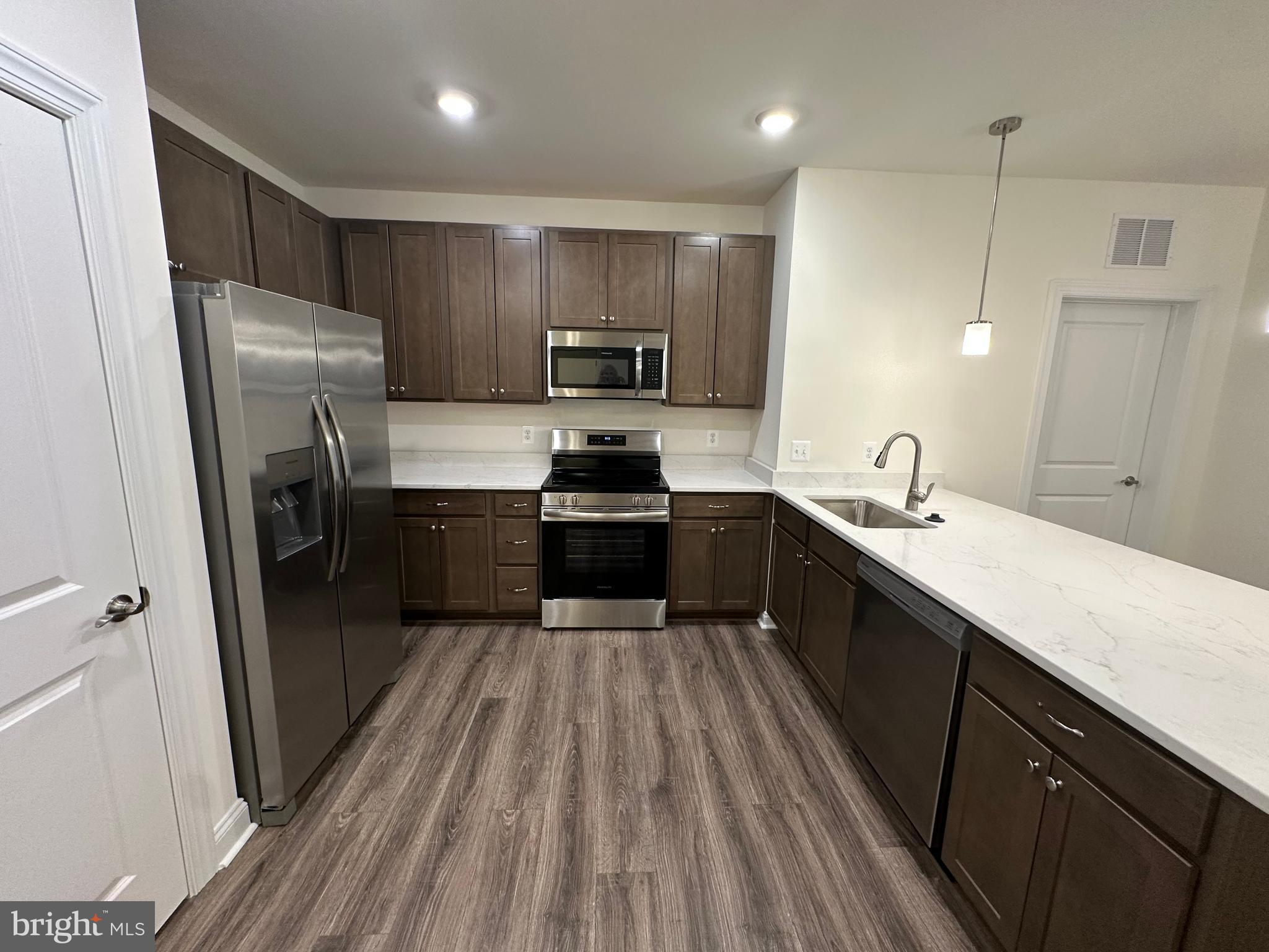 BULLE ROCK - Residential