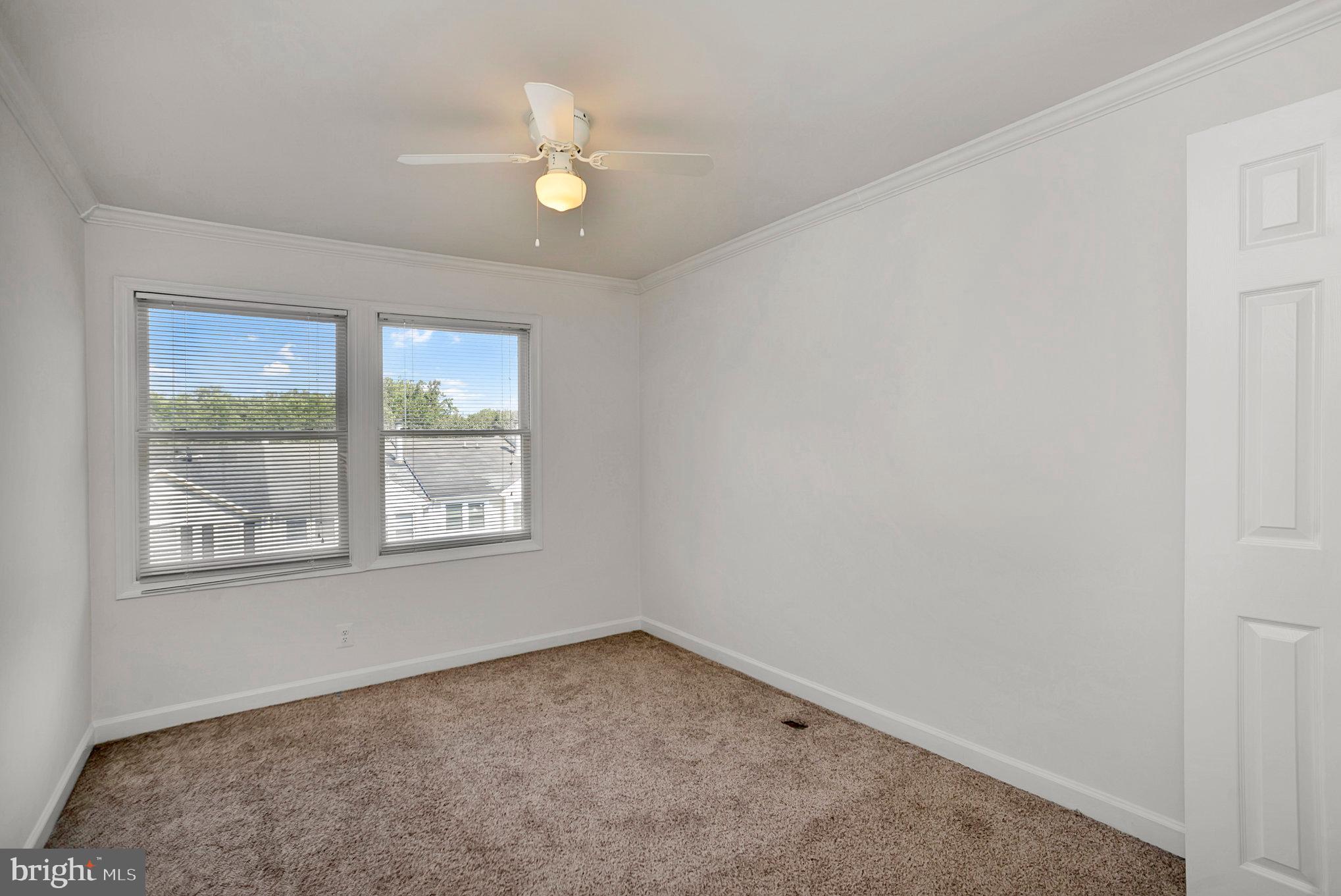 LAKE RIDGE - Residential Lease