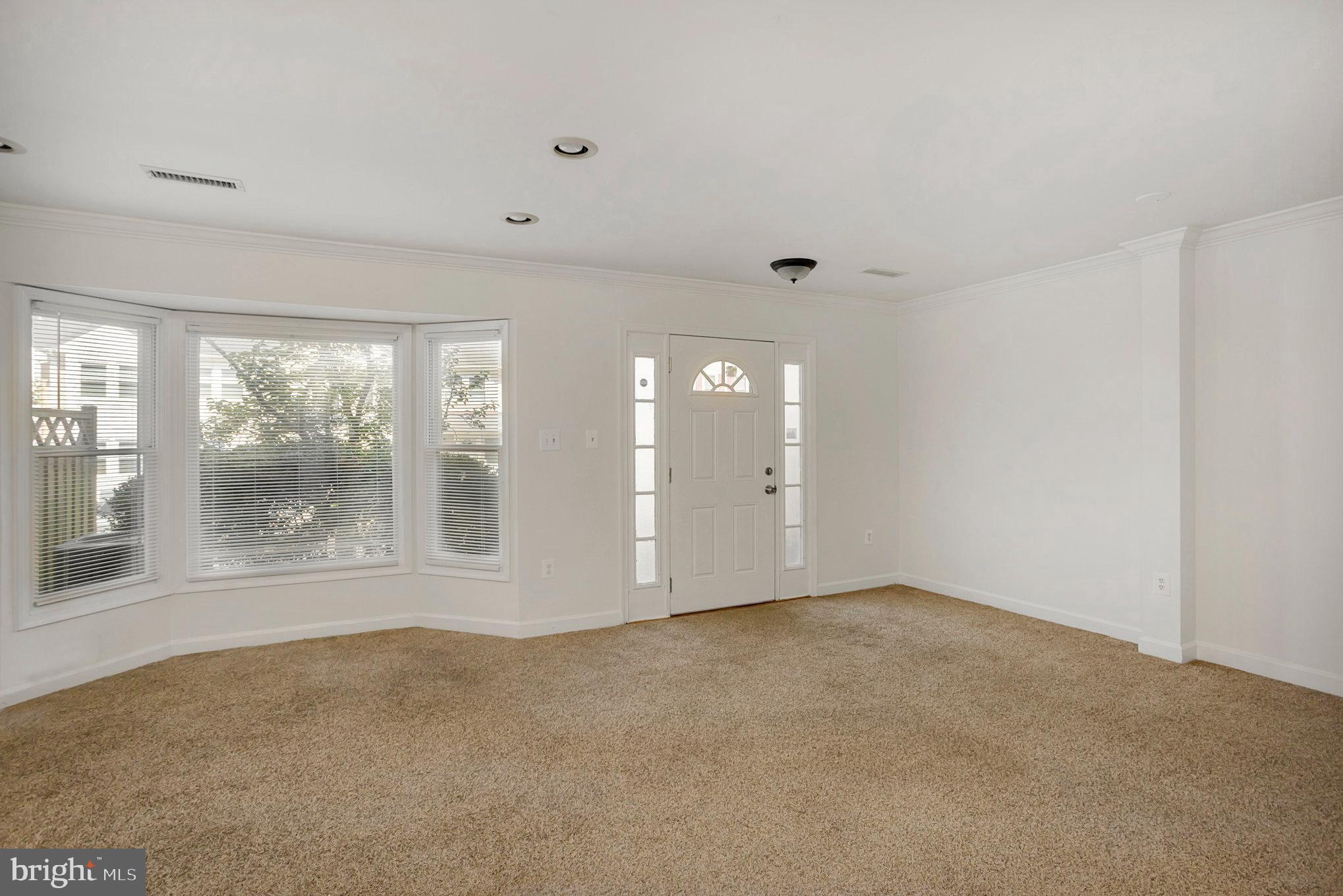 LAKE RIDGE - Residential Lease