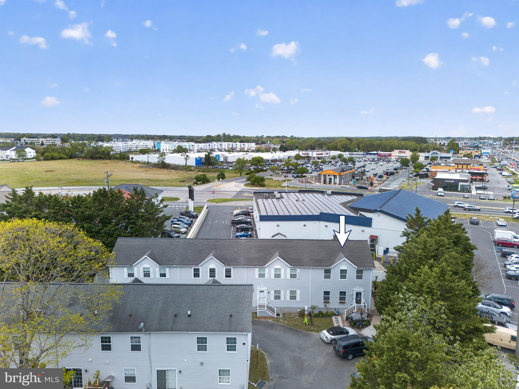 SOUTH STREET STATION - Residential
