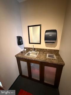 233 E LANCASTER AVENUE