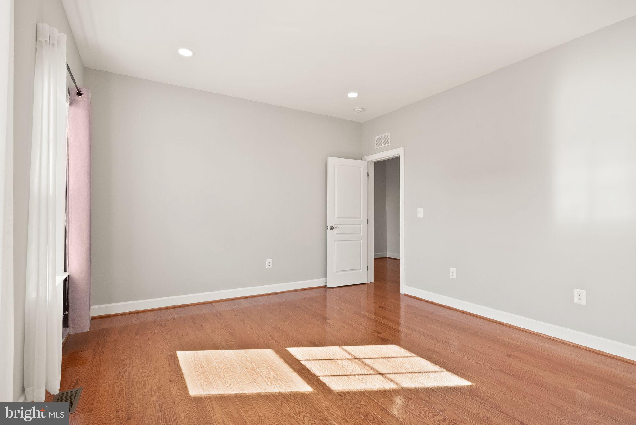 HOPE HILL CROSSING - Residential