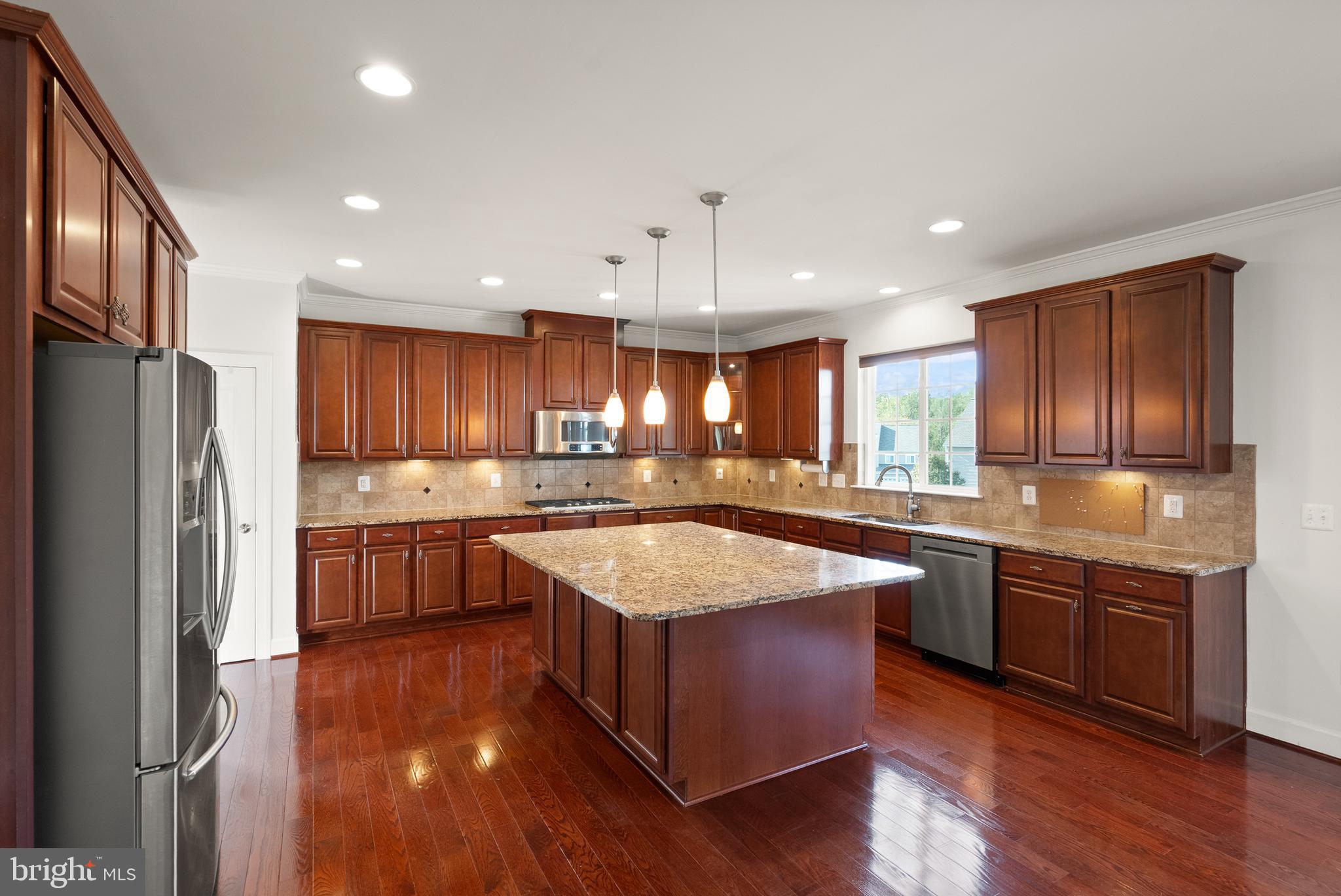 HOPE HILL CROSSING - Residential