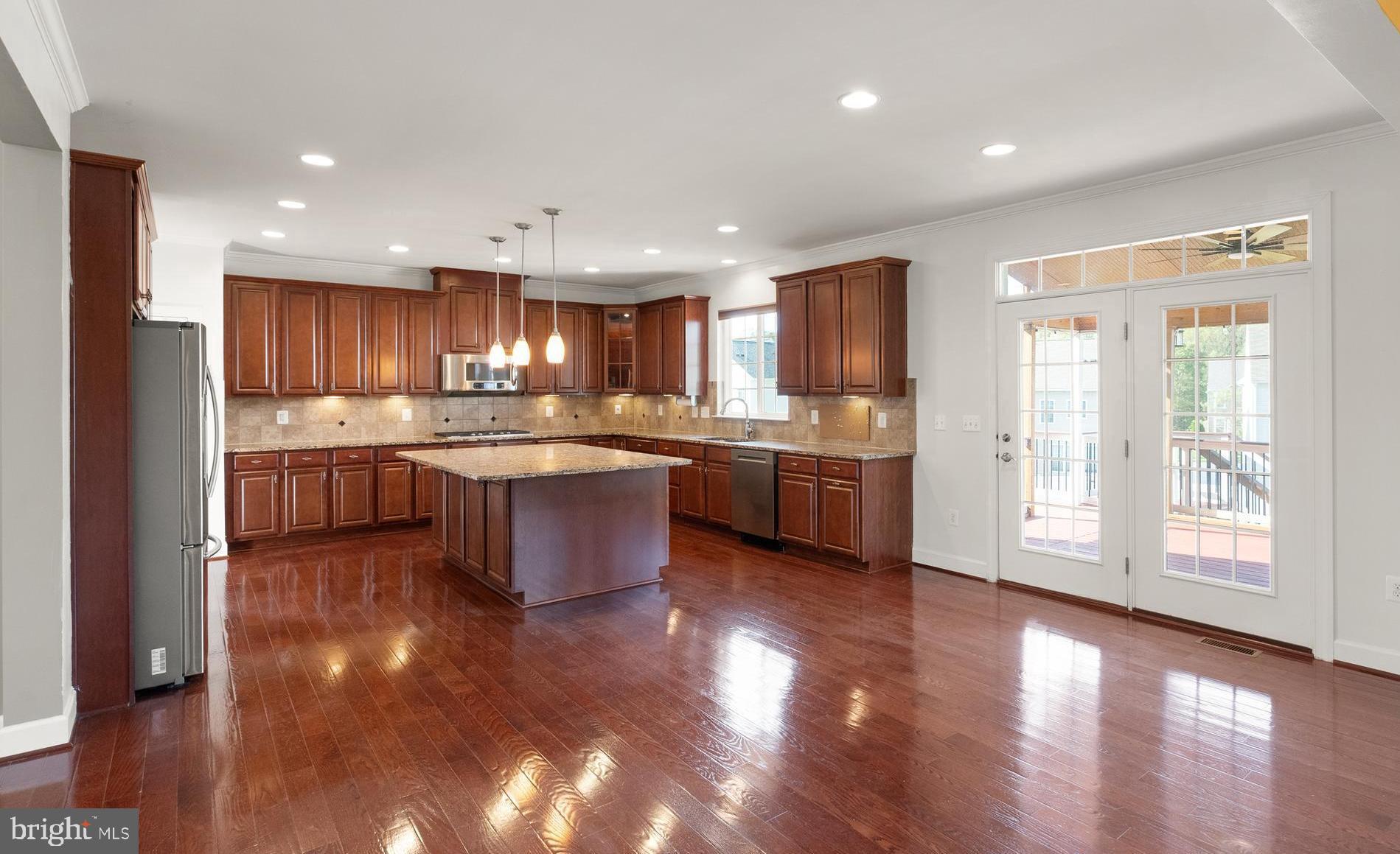 HOPE HILL CROSSING - Residential