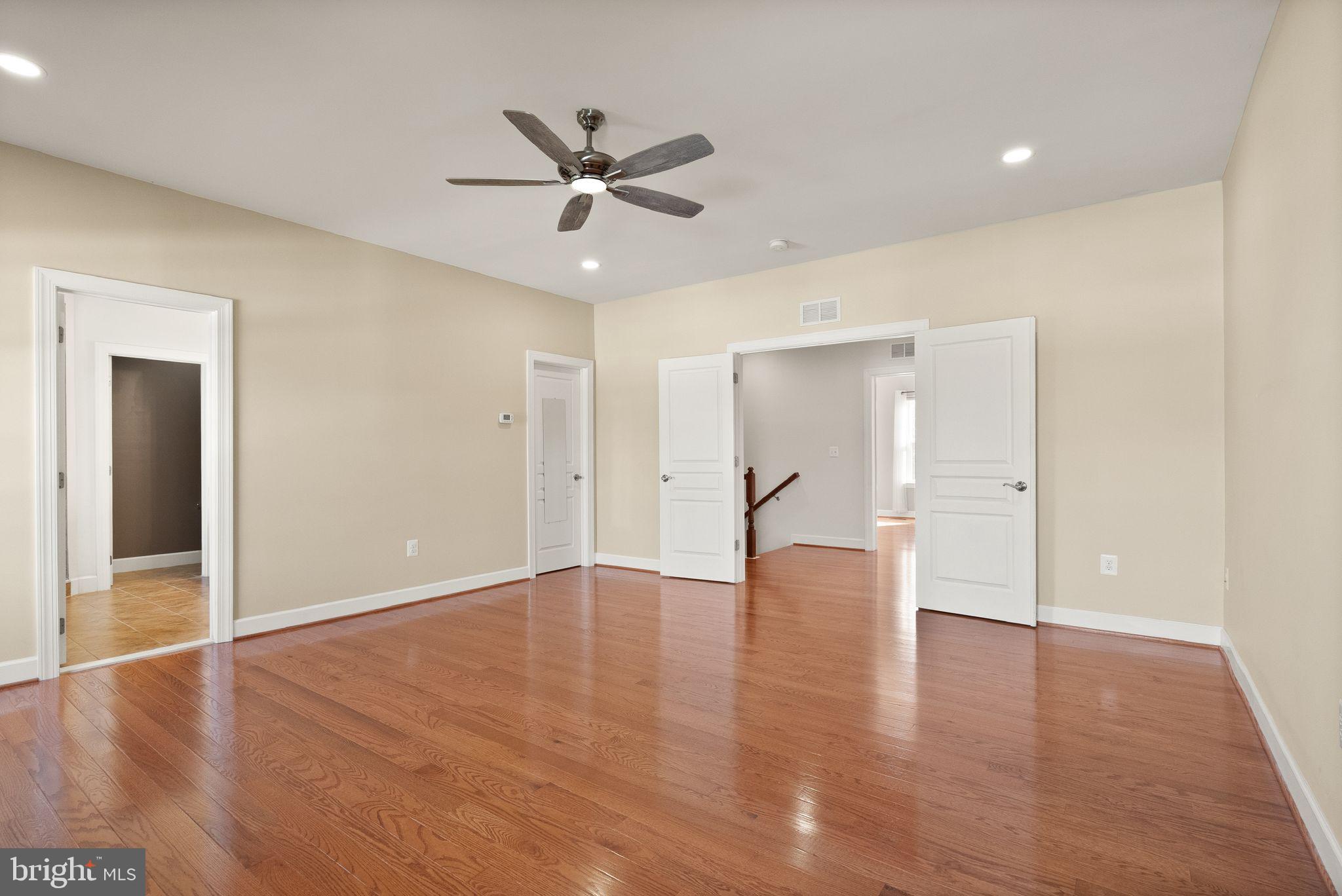 HOPE HILL CROSSING - Residential