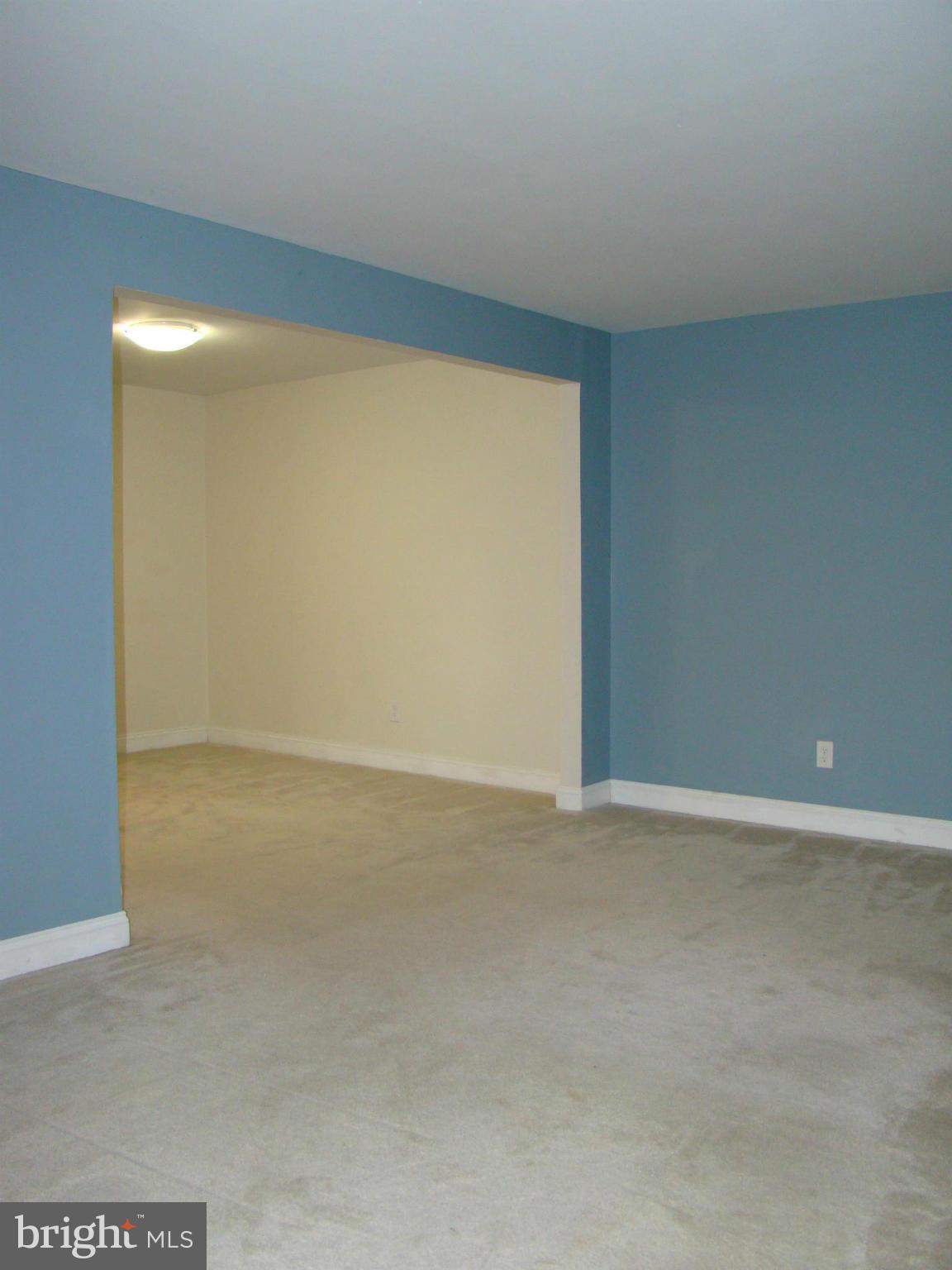 WOODBURN VILLAGE - Residential