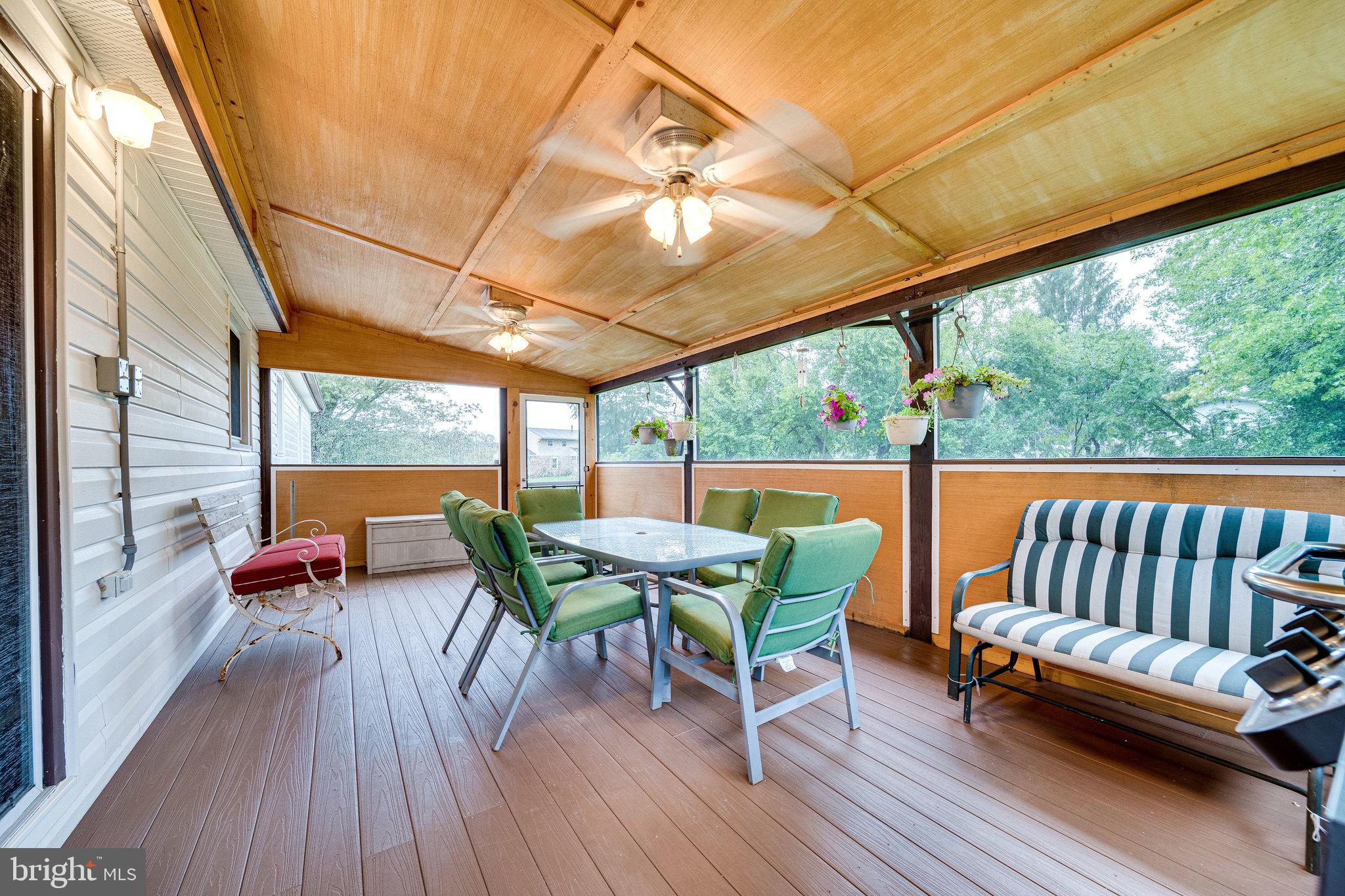 OLD FIELD ESTATES - Residential