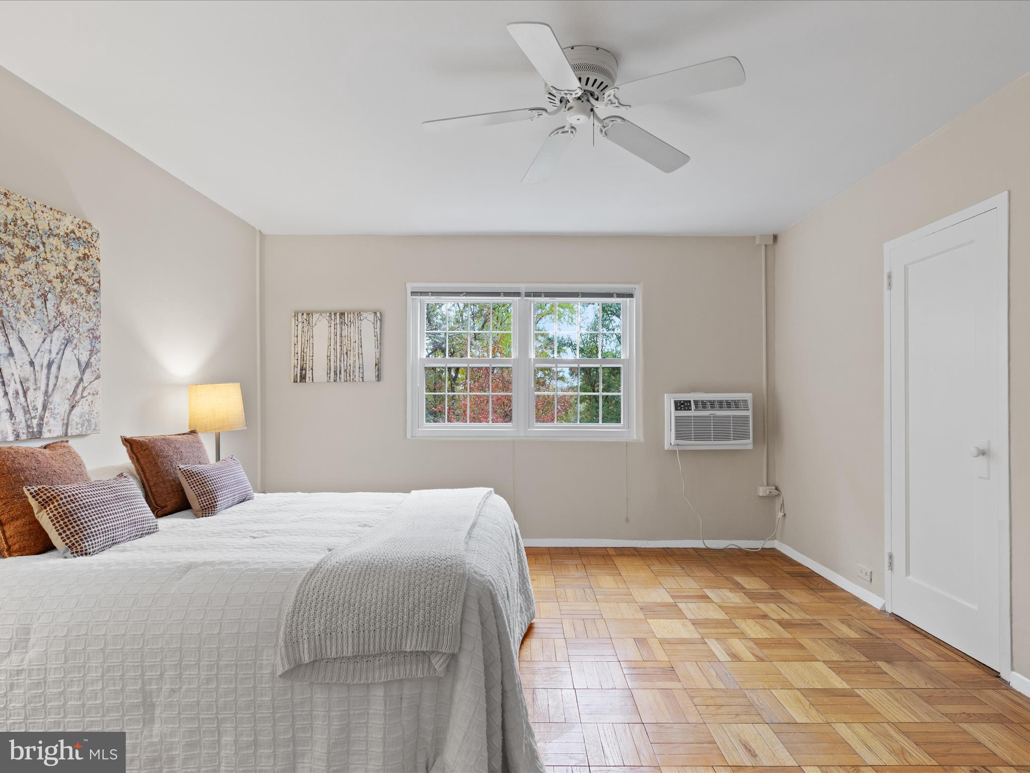 PARK  FAIRFAX - Residential