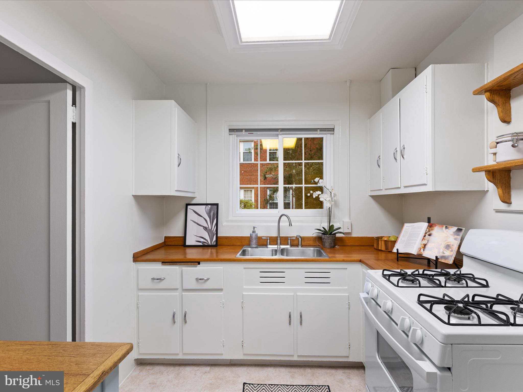 PARK  FAIRFAX - Residential