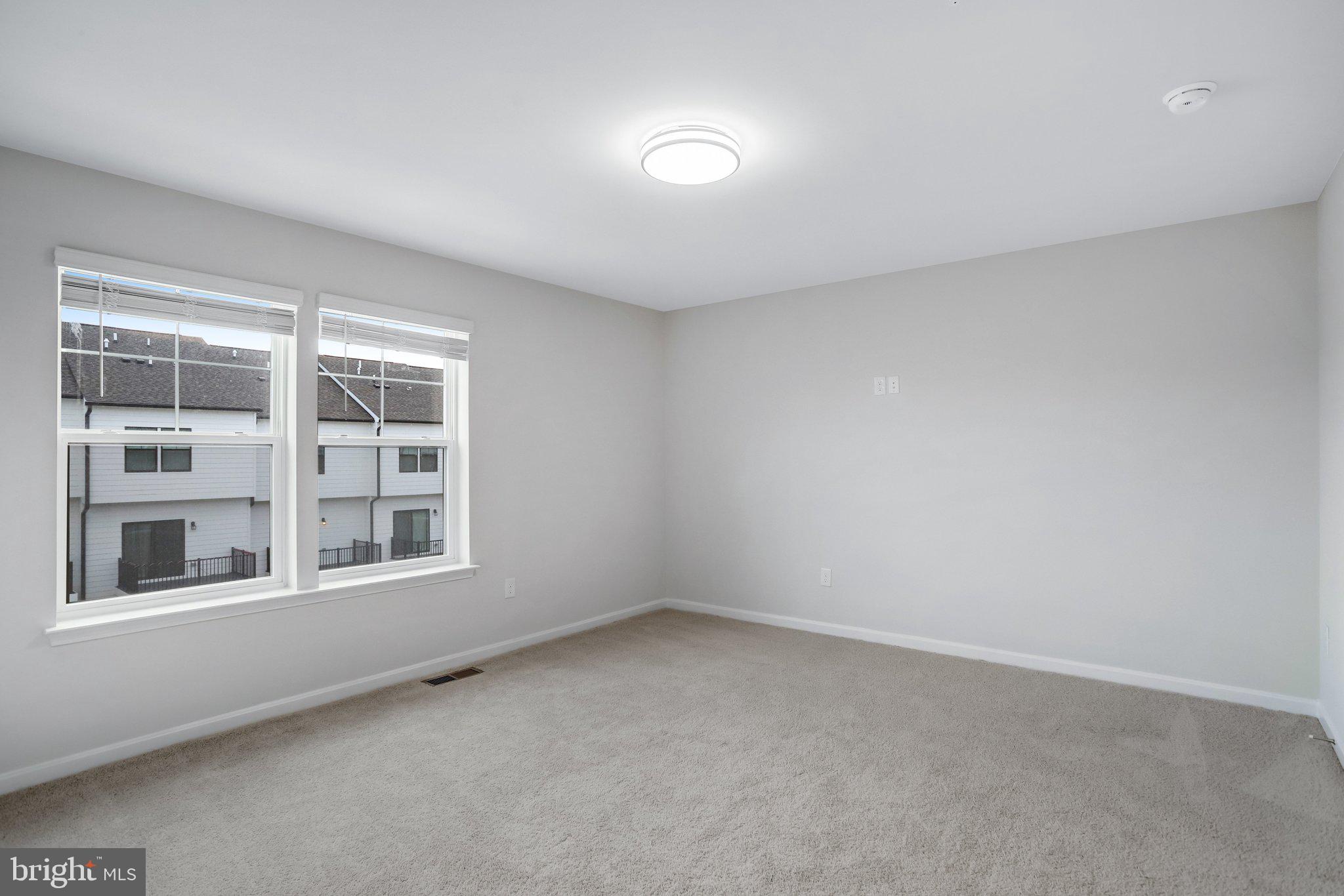 WESTVIEW SOUTH - Residential Lease