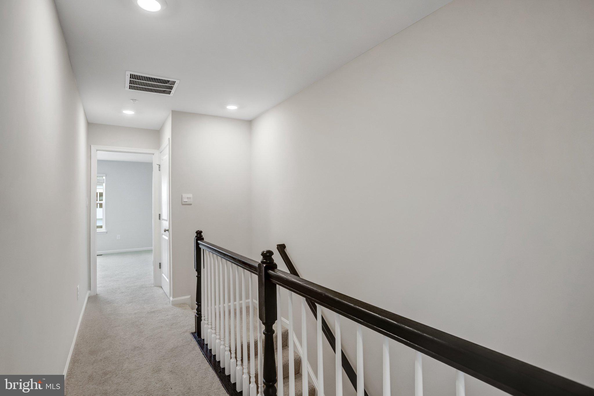 WESTVIEW SOUTH - Residential Lease