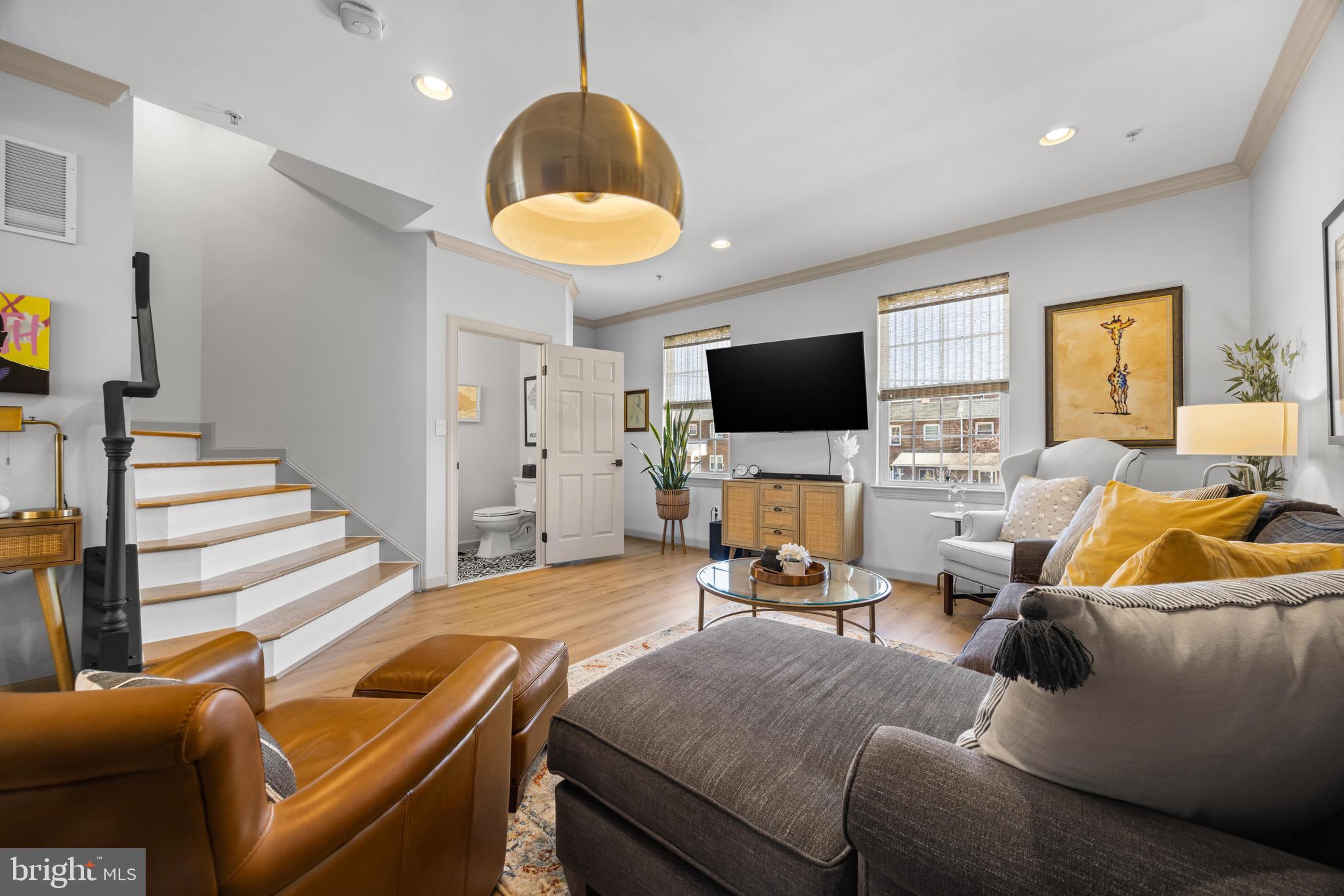 GREEKTOWN - Residential