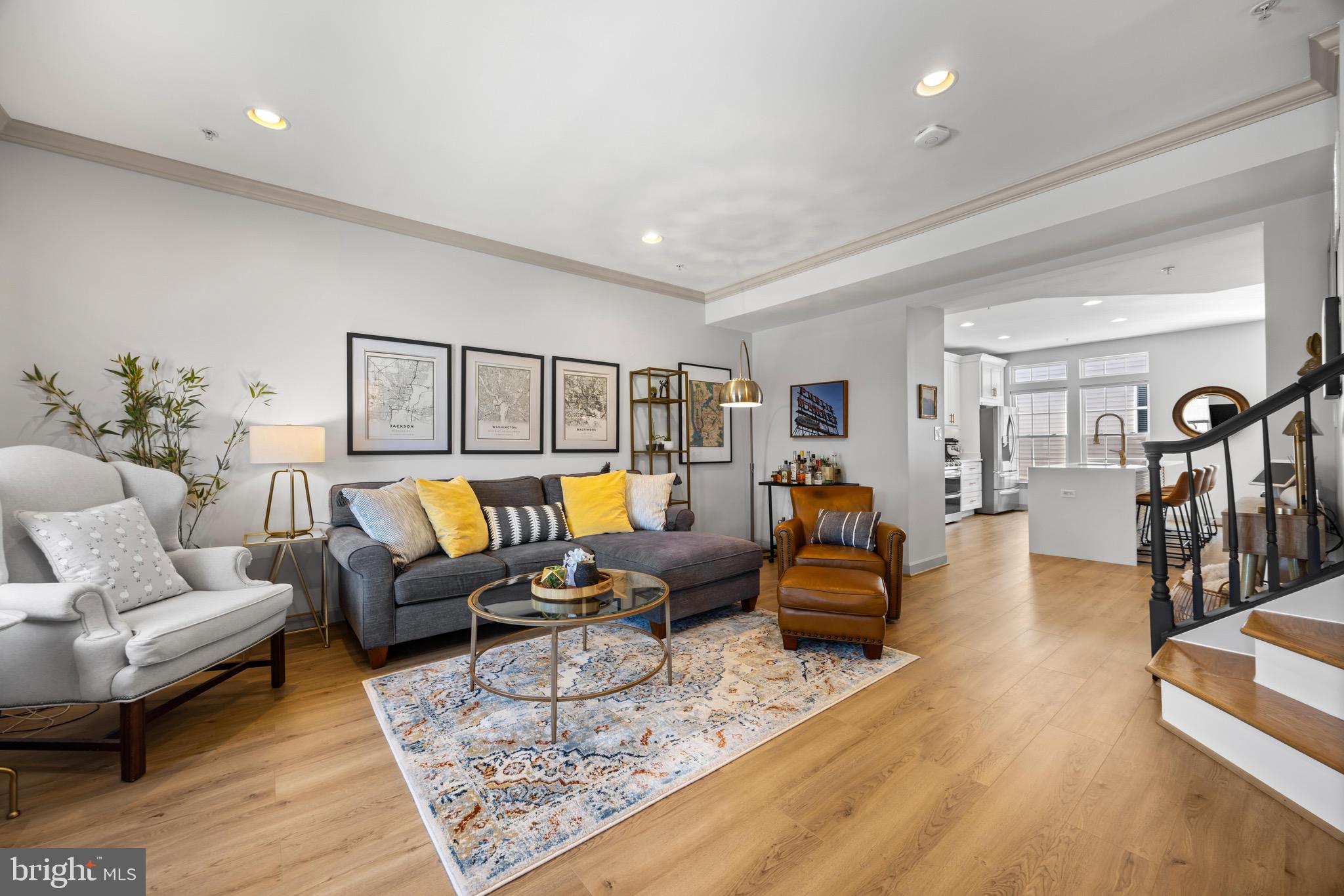 GREEKTOWN - Residential