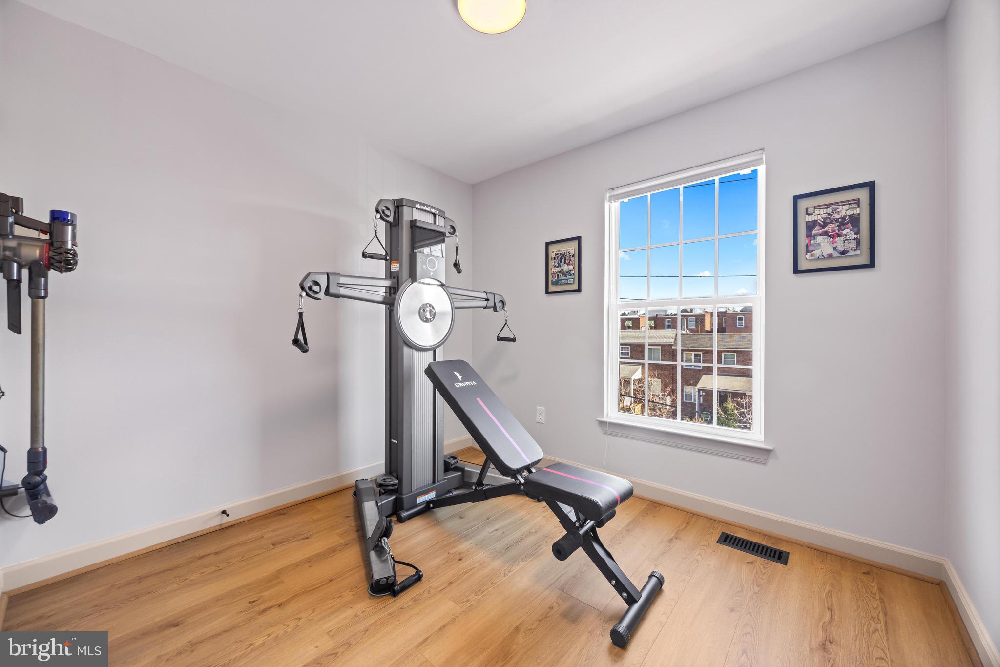 GREEKTOWN - Residential