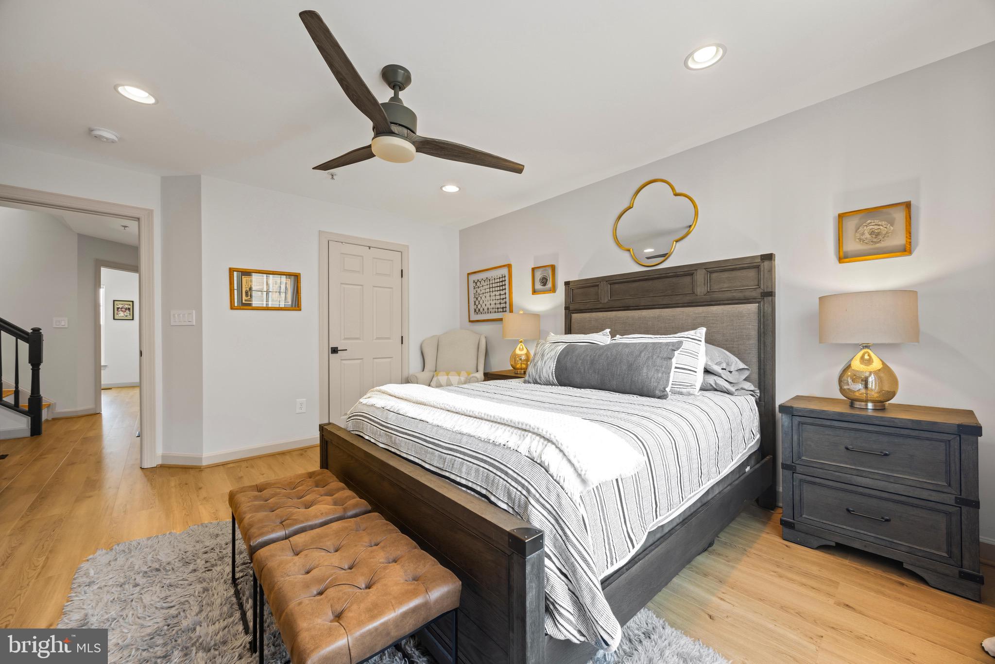 GREEKTOWN - Residential