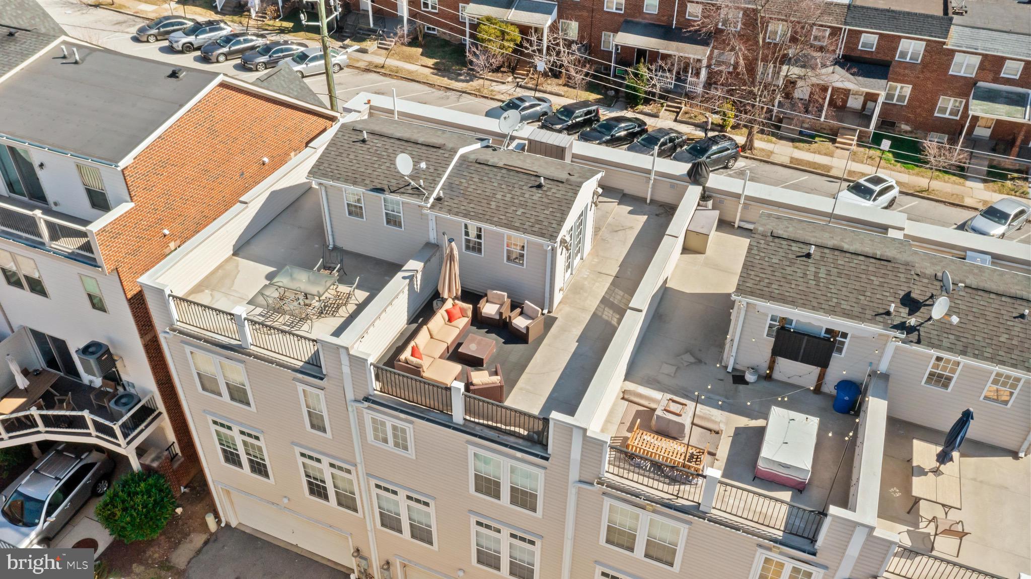 GREEKTOWN - Residential