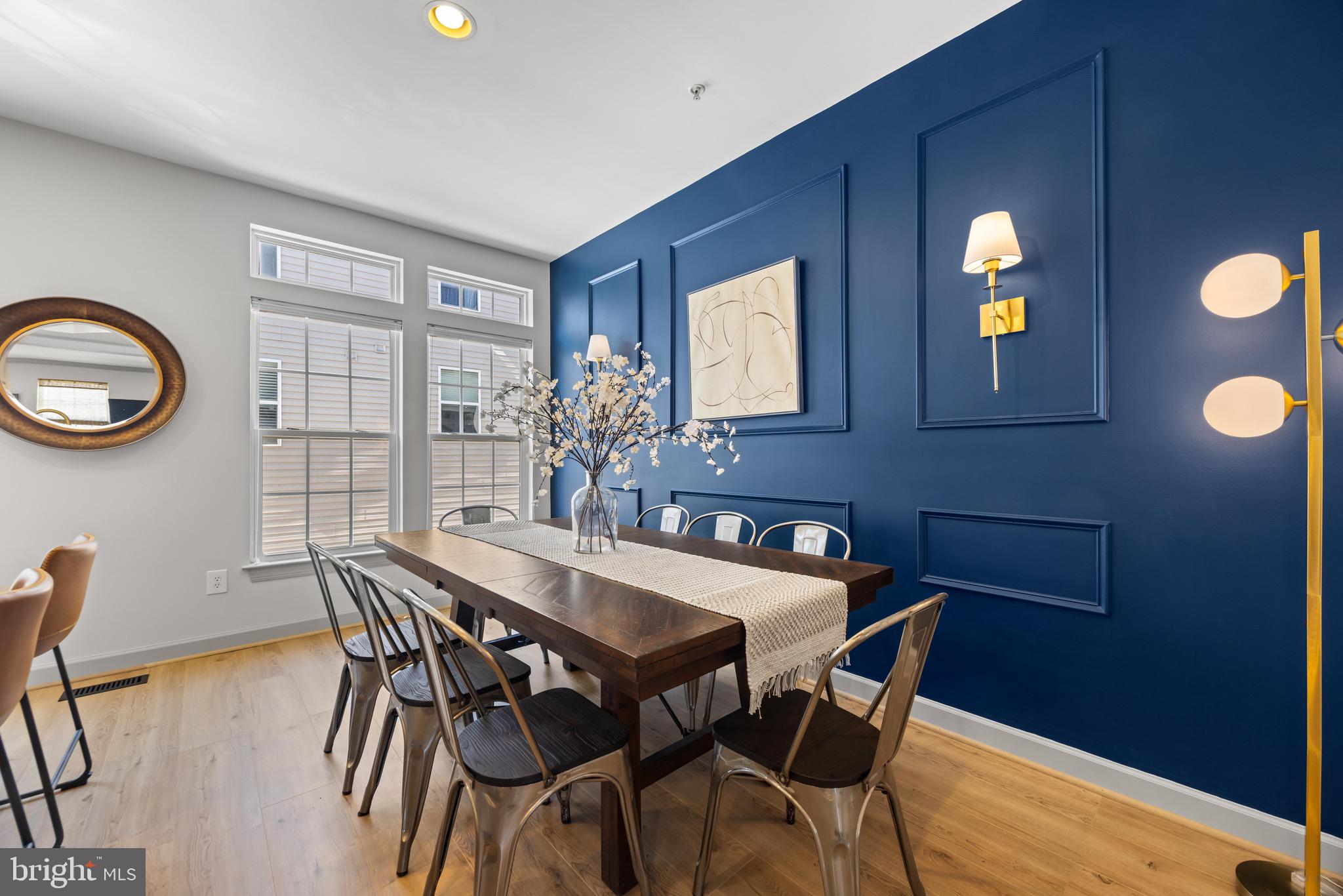 GREEKTOWN - Residential