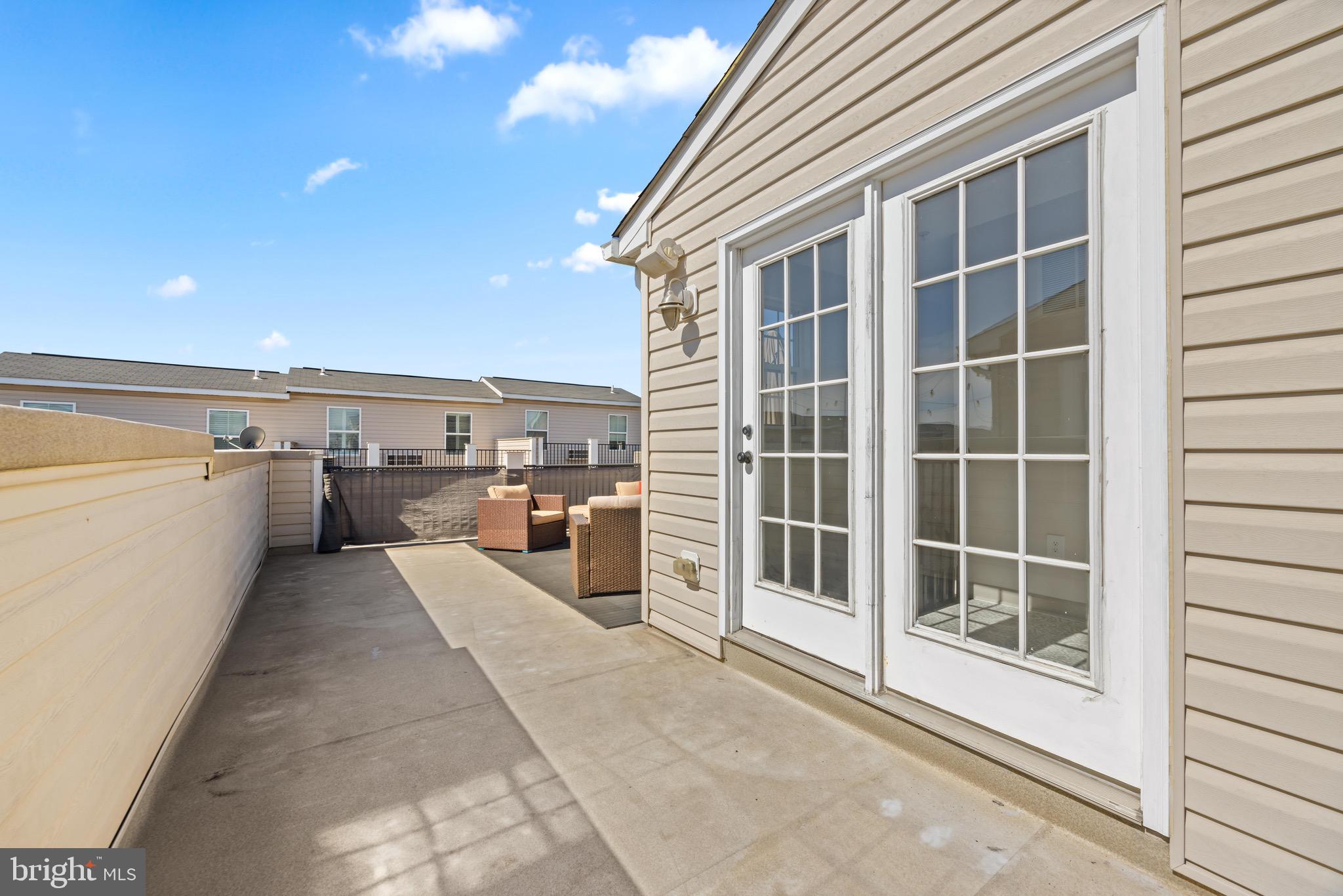 GREEKTOWN - Residential