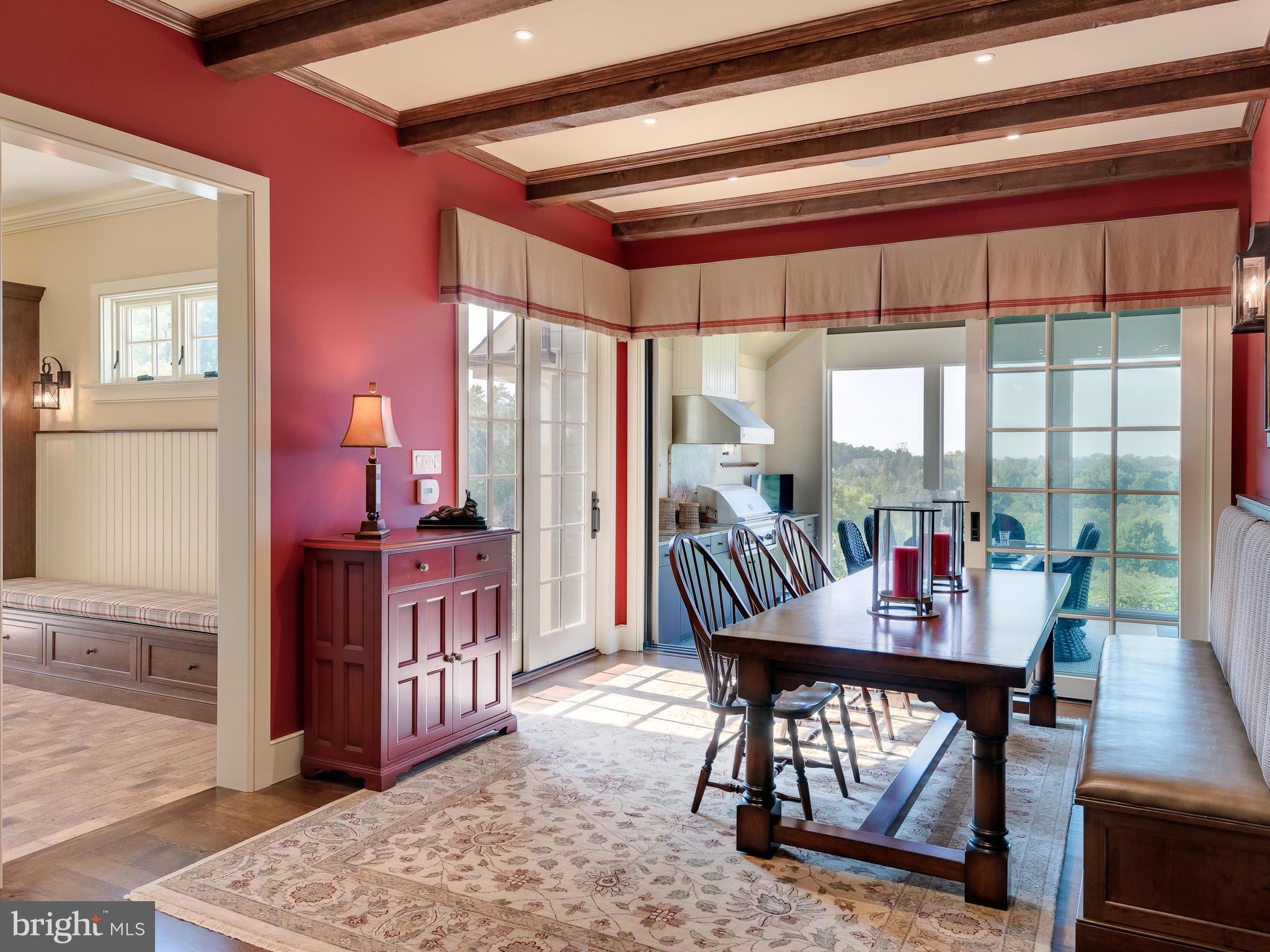 SPRING MEADOW FARM - Residential